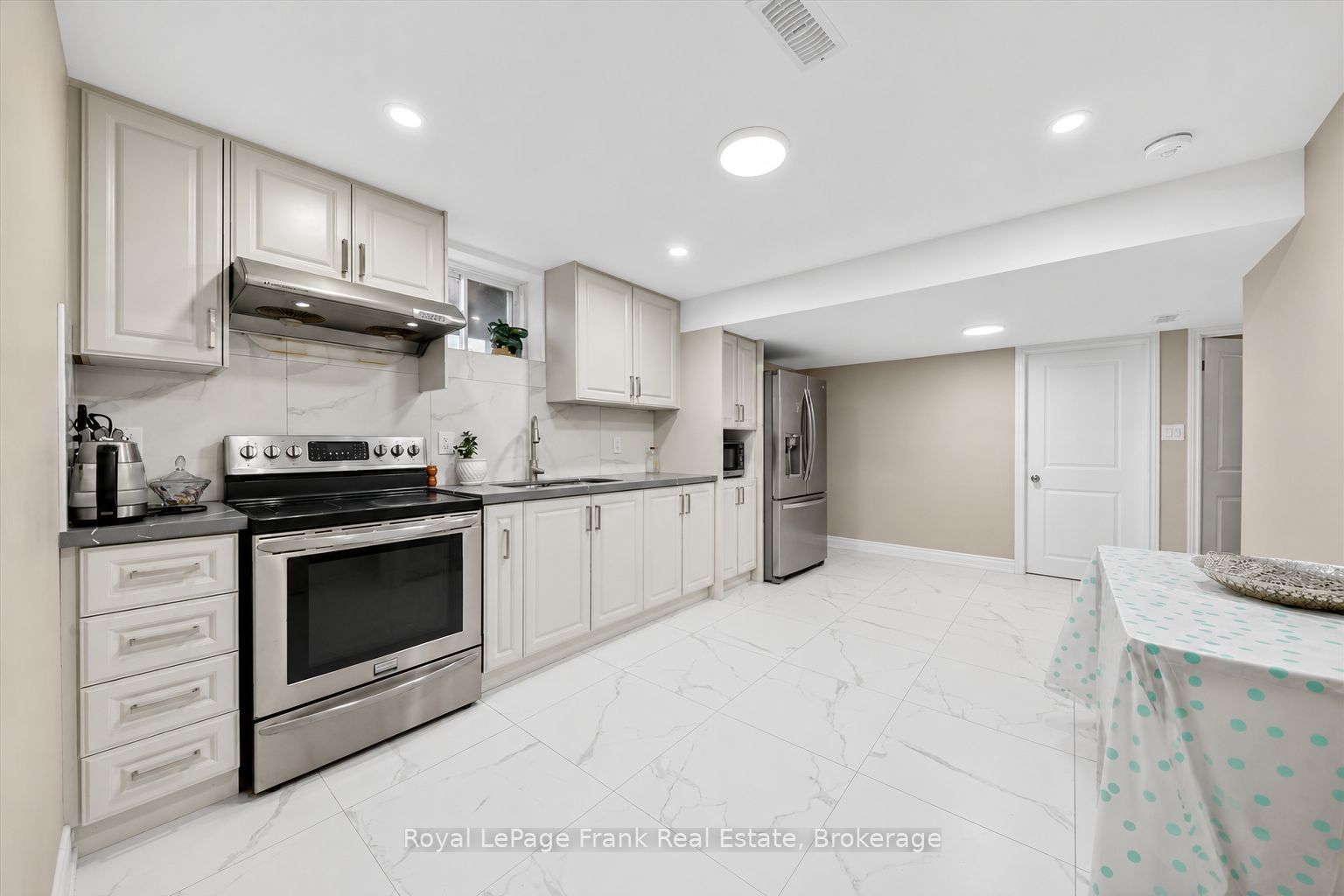 1159 Dragonfly Ave Avenue, Pickering 5