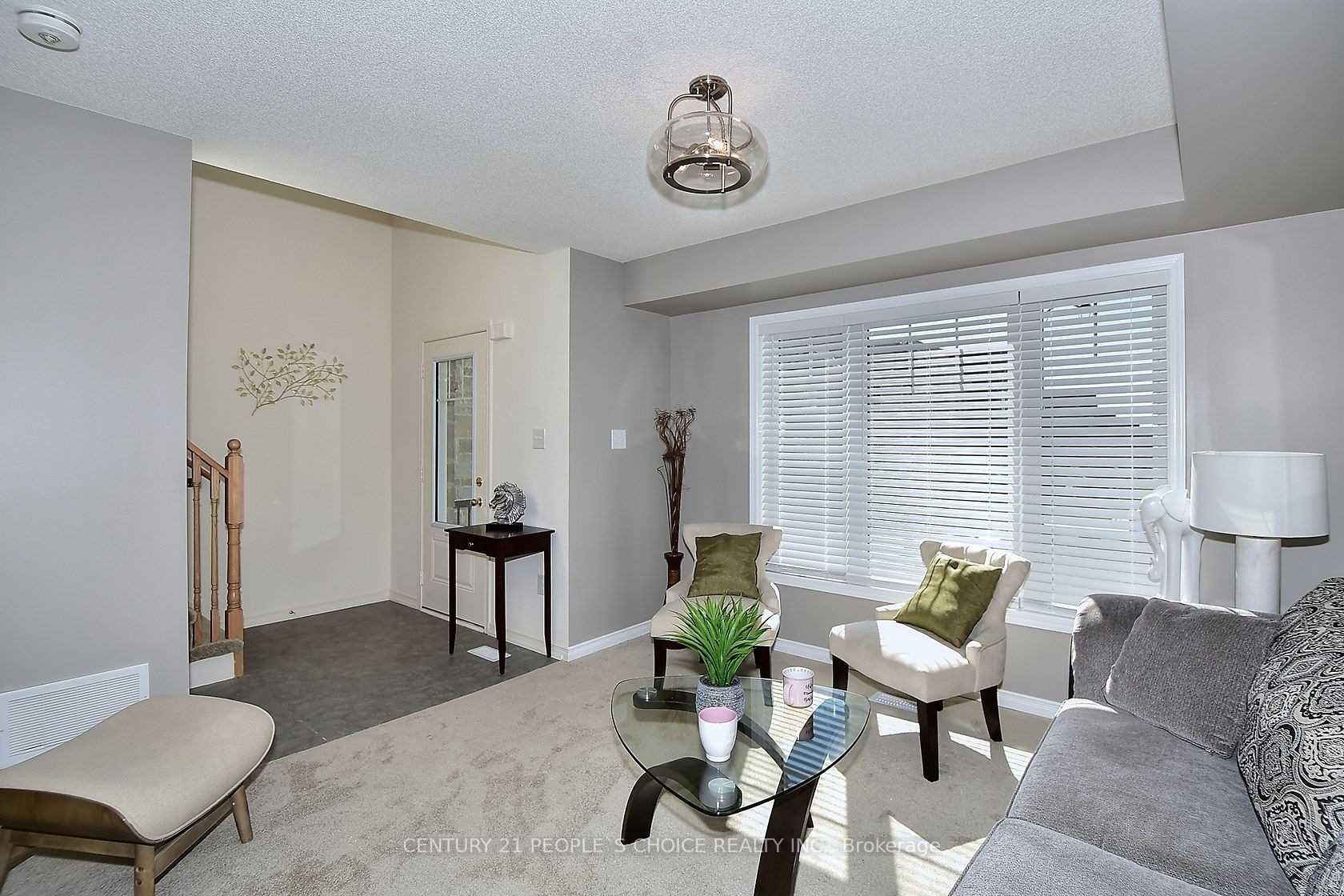 13 Devineridge Avenue, Ajax 4