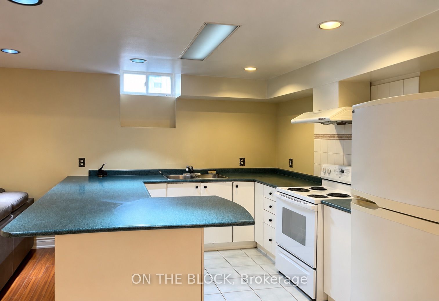 70 Dalmatian Crescent, Scarborough 4
