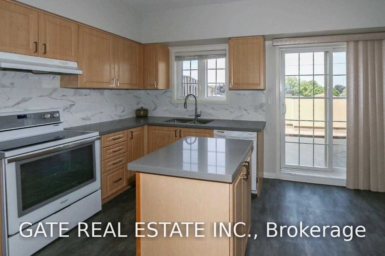 Unit 3 - 1250 St Martins Drive, Pickering 5