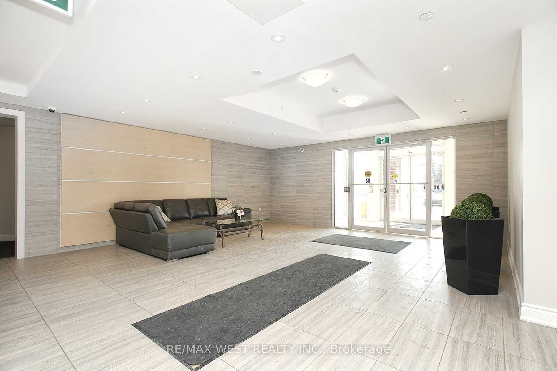 Unit A101 - 84 Aspen Drive, Clarington 4