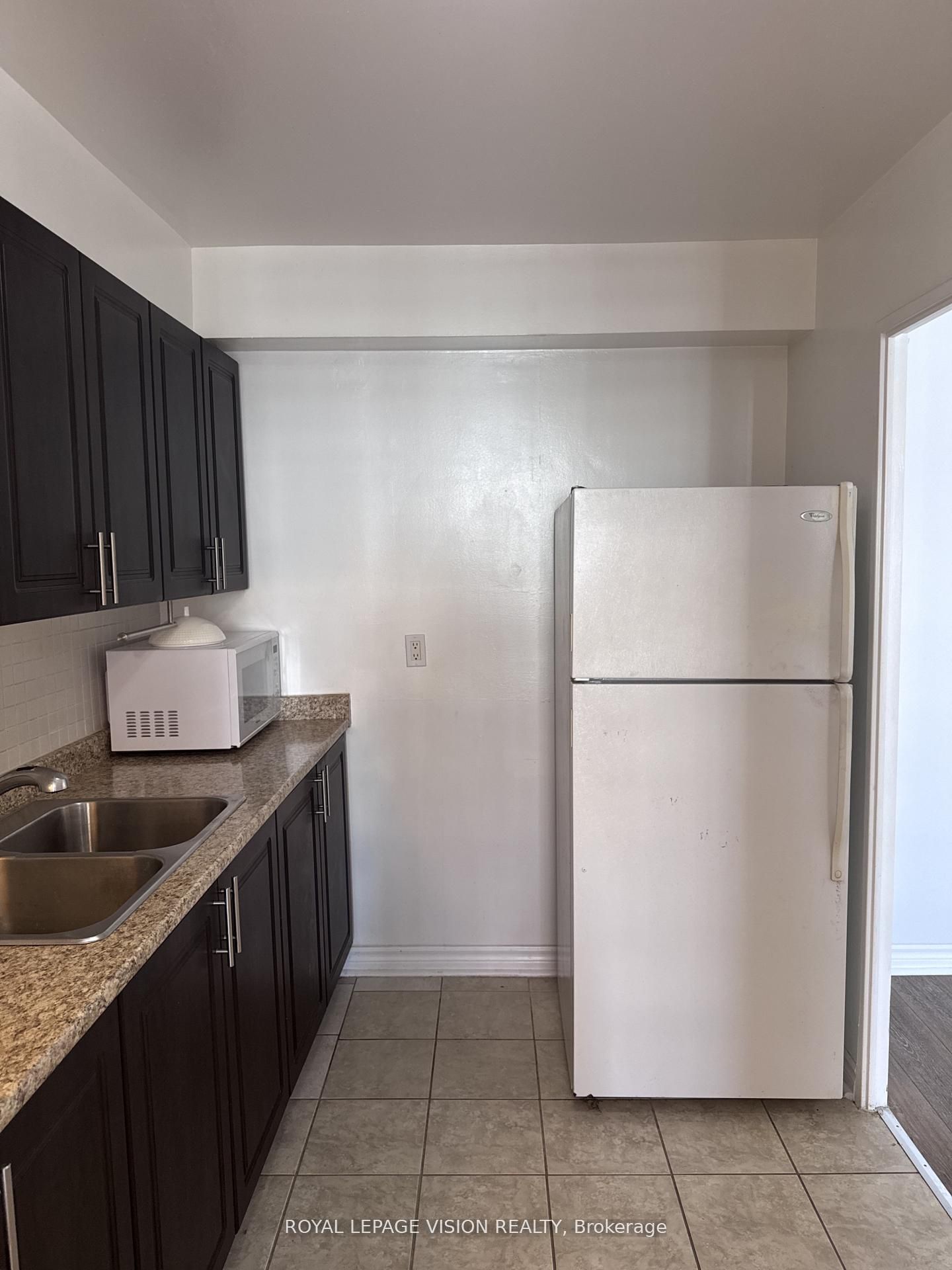 Unit 2801 - 5 Massey Square, Toronto 5