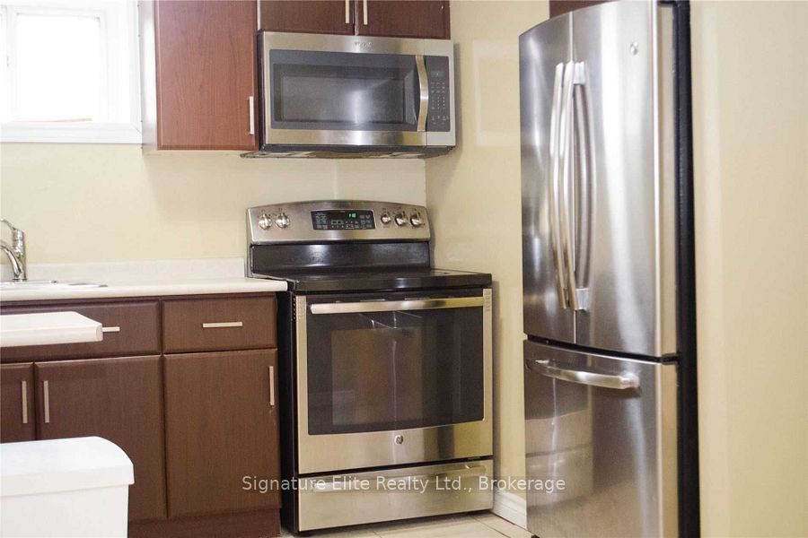 Unit Lower - 7 Kencliff Crescent, Scarborough 3