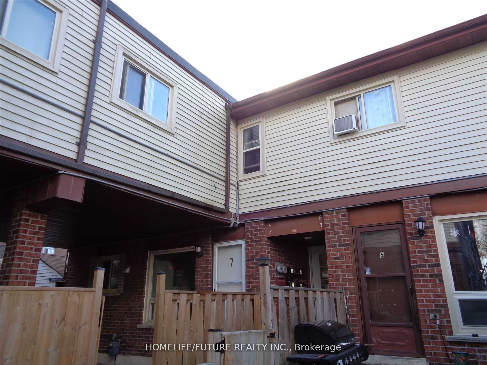 Unit 2 - 255 Porter Street, Oshawa 2