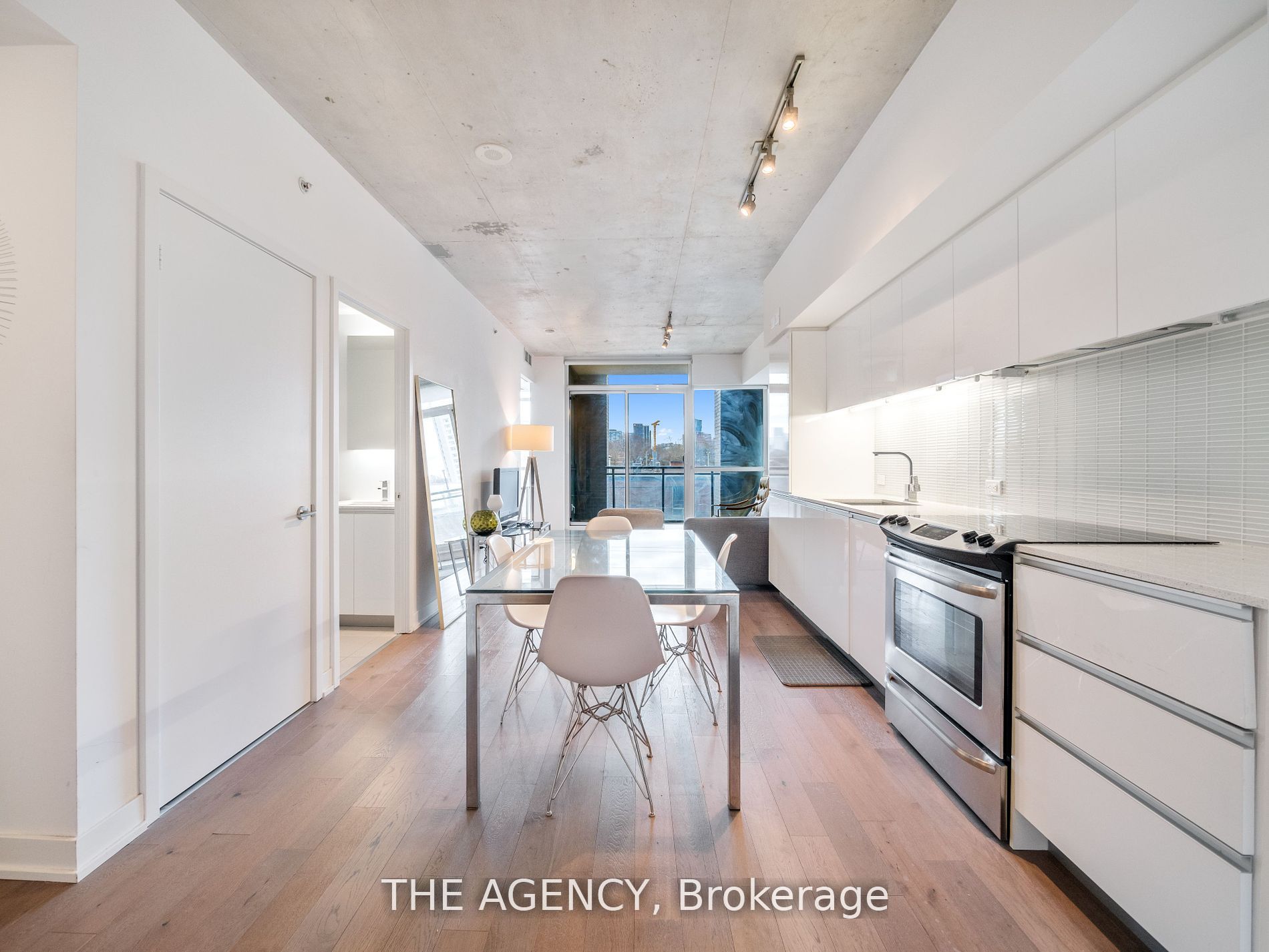 Unit 320 - 1190 Dundas Street E, Toronto 3