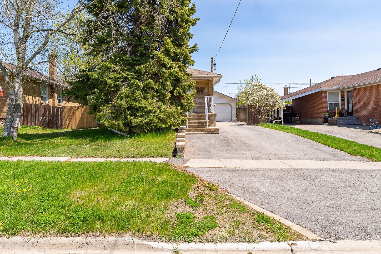 Unit Main Flr - 1519 Lakeside Street, Oshawa 2