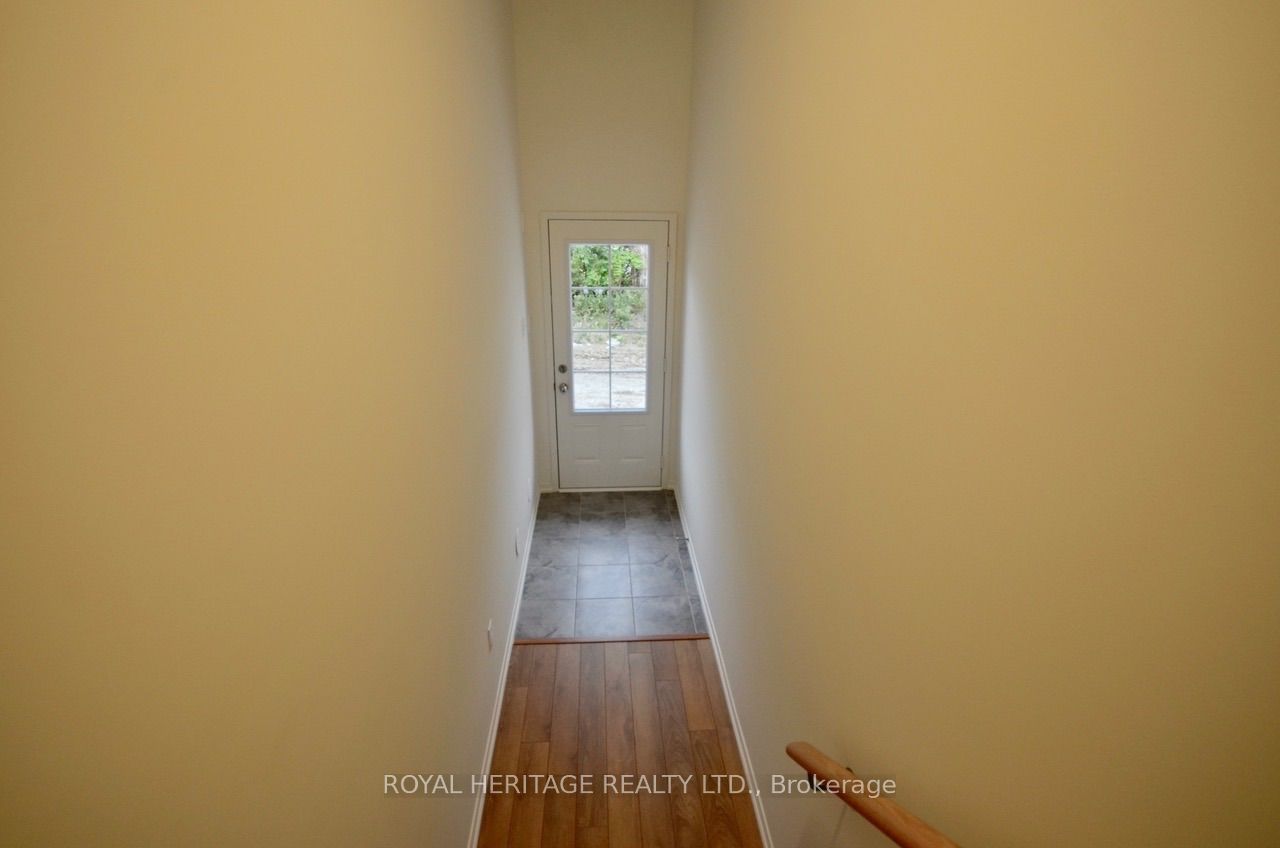 Unit 173 - 2556 Rosedrop Path, Oshawa 3