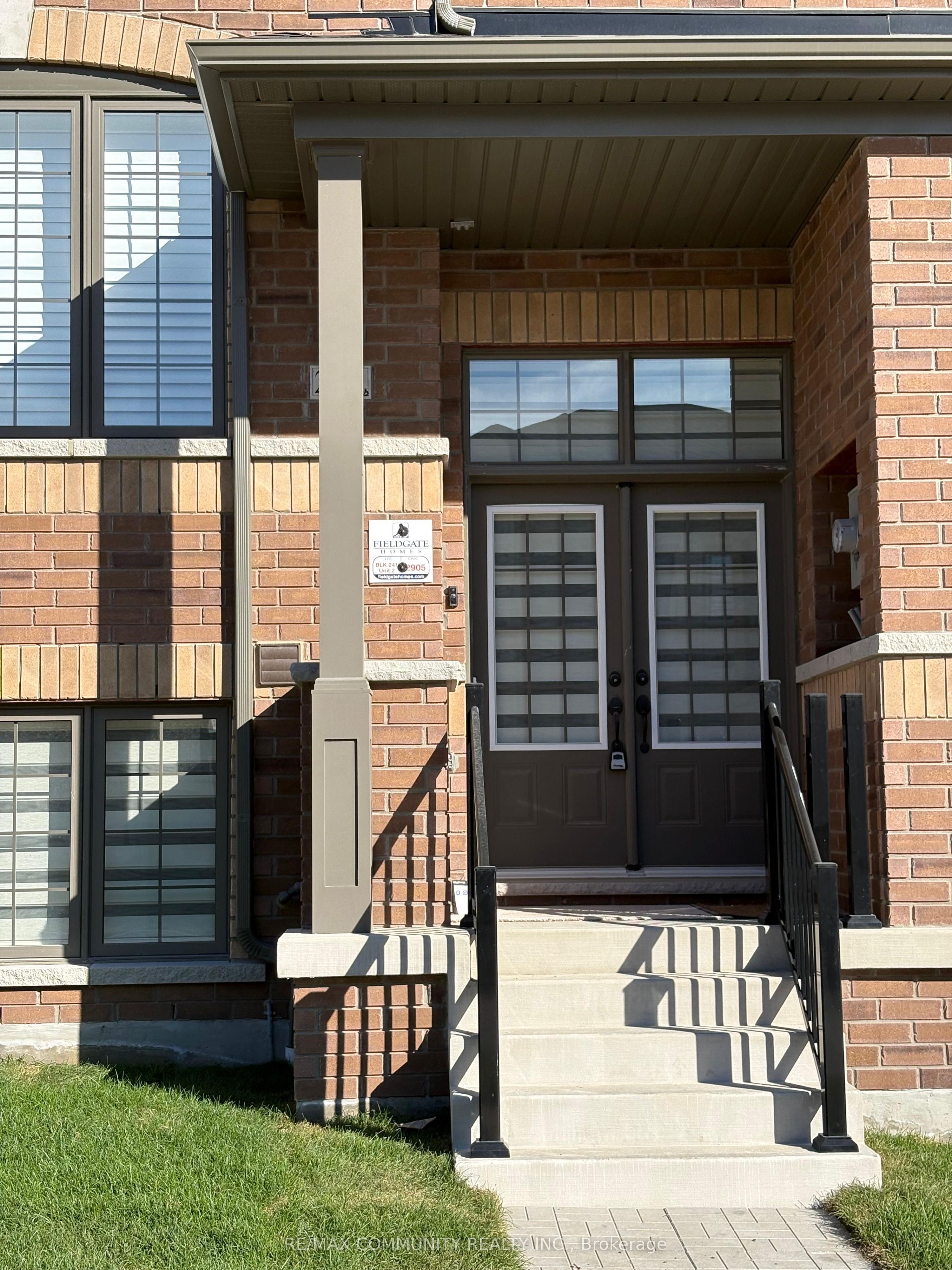 2905 Starlight Drive, Pickering 2