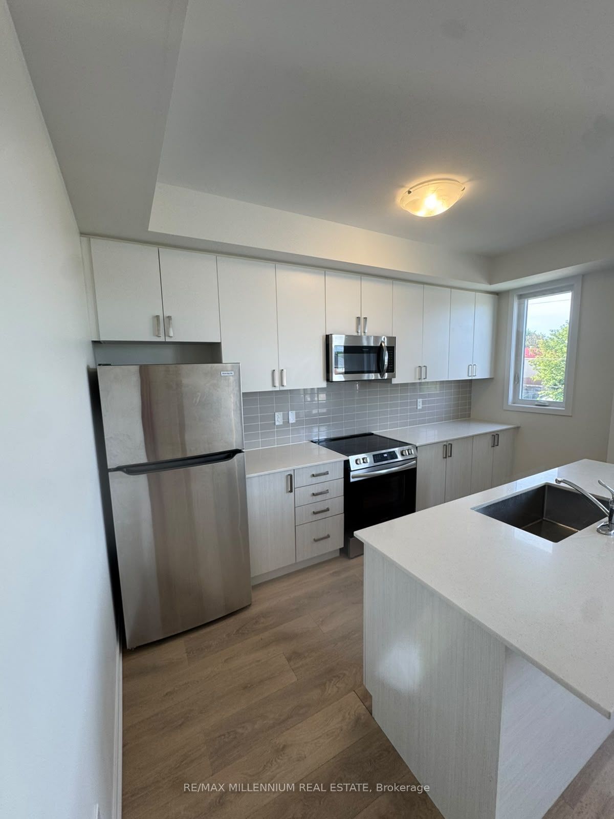 Unit 1106 - 1865 Pickering Parkway, Pickering 2