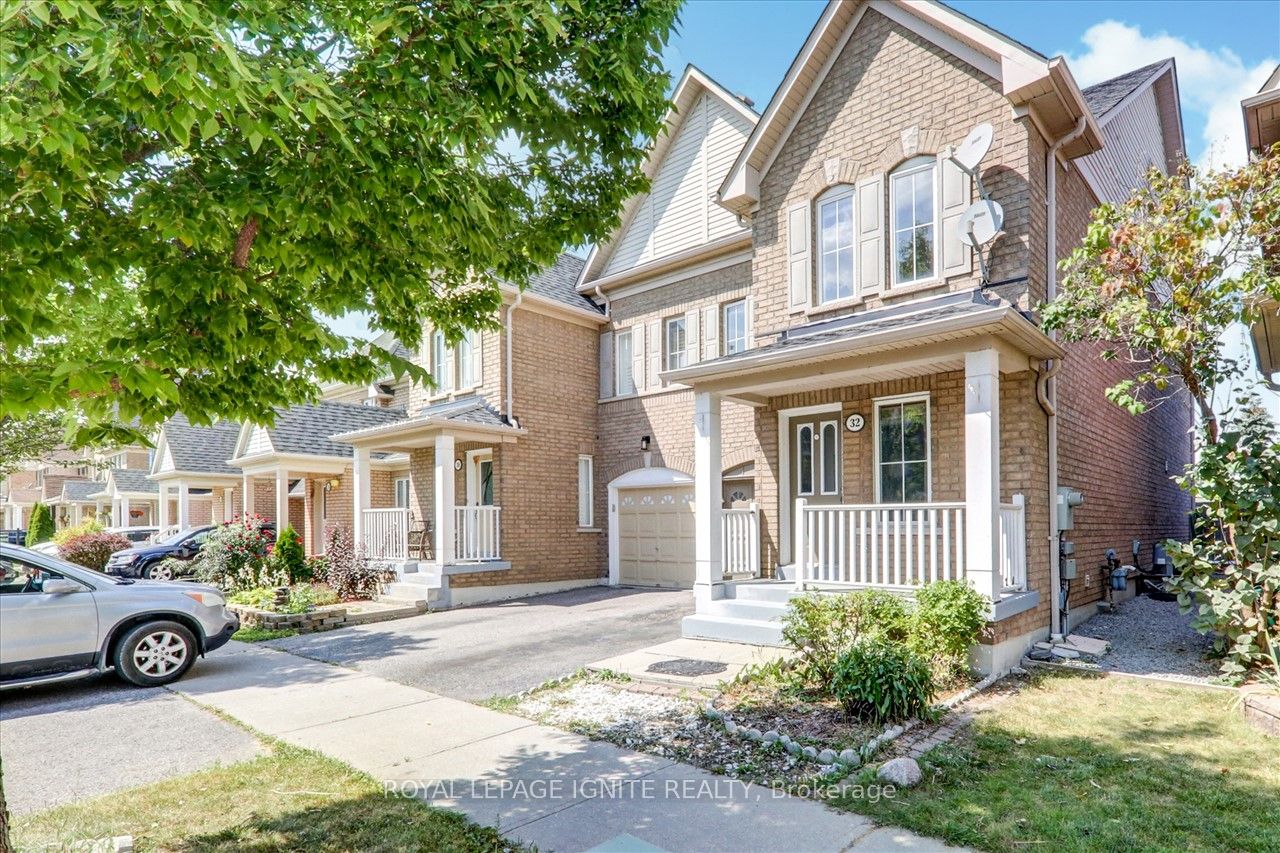 32 Tansley Crescent, Ajax 2