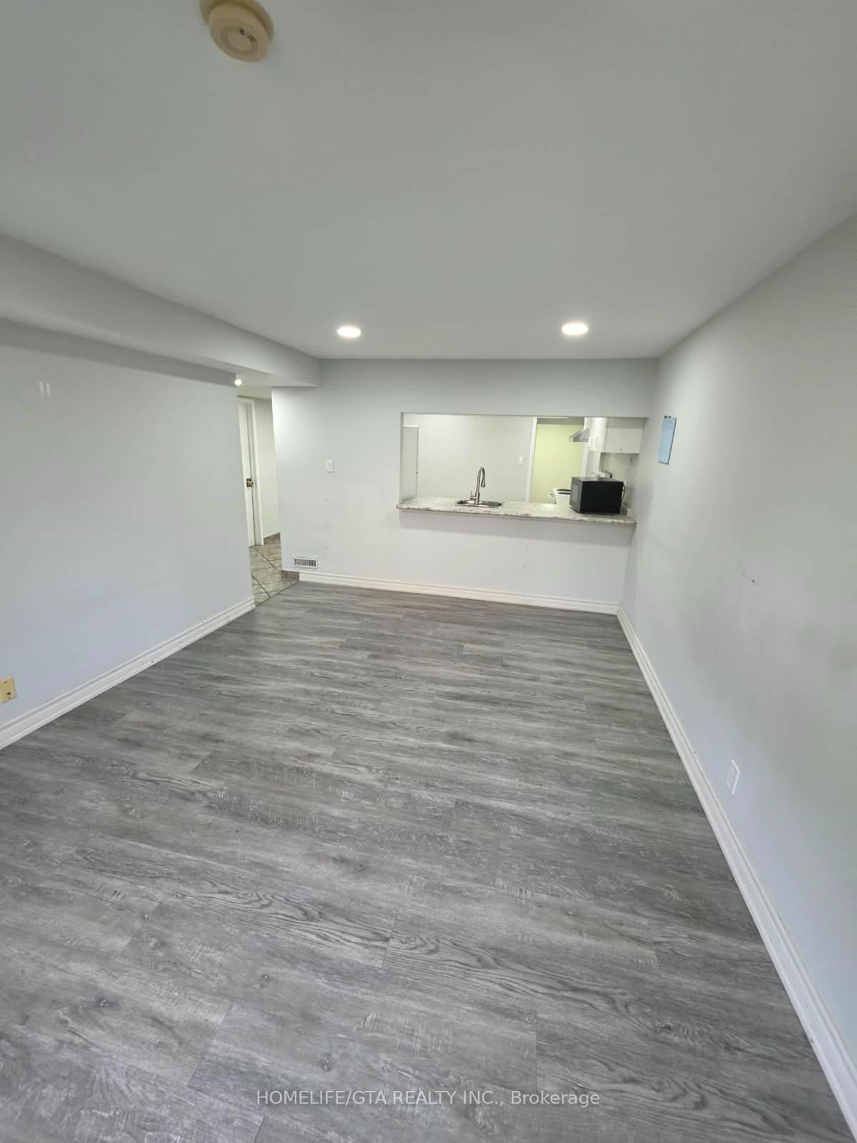 Unit Basement - 214 Ravenscroft Road, Ajax 3
