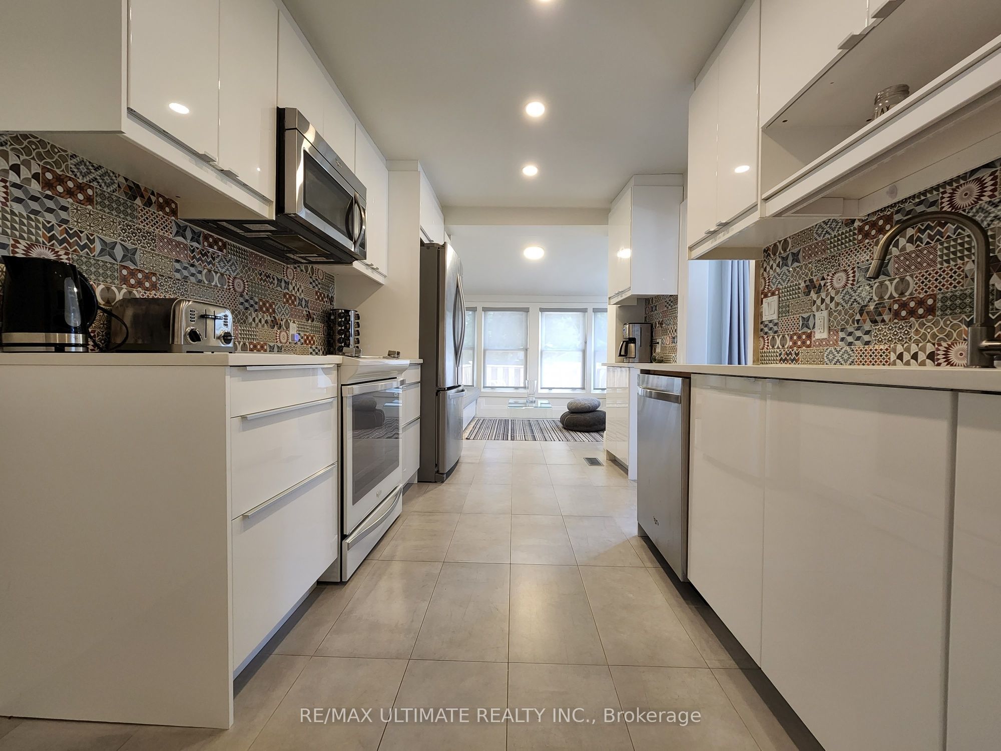 45 Warland Avenue, Toronto 5