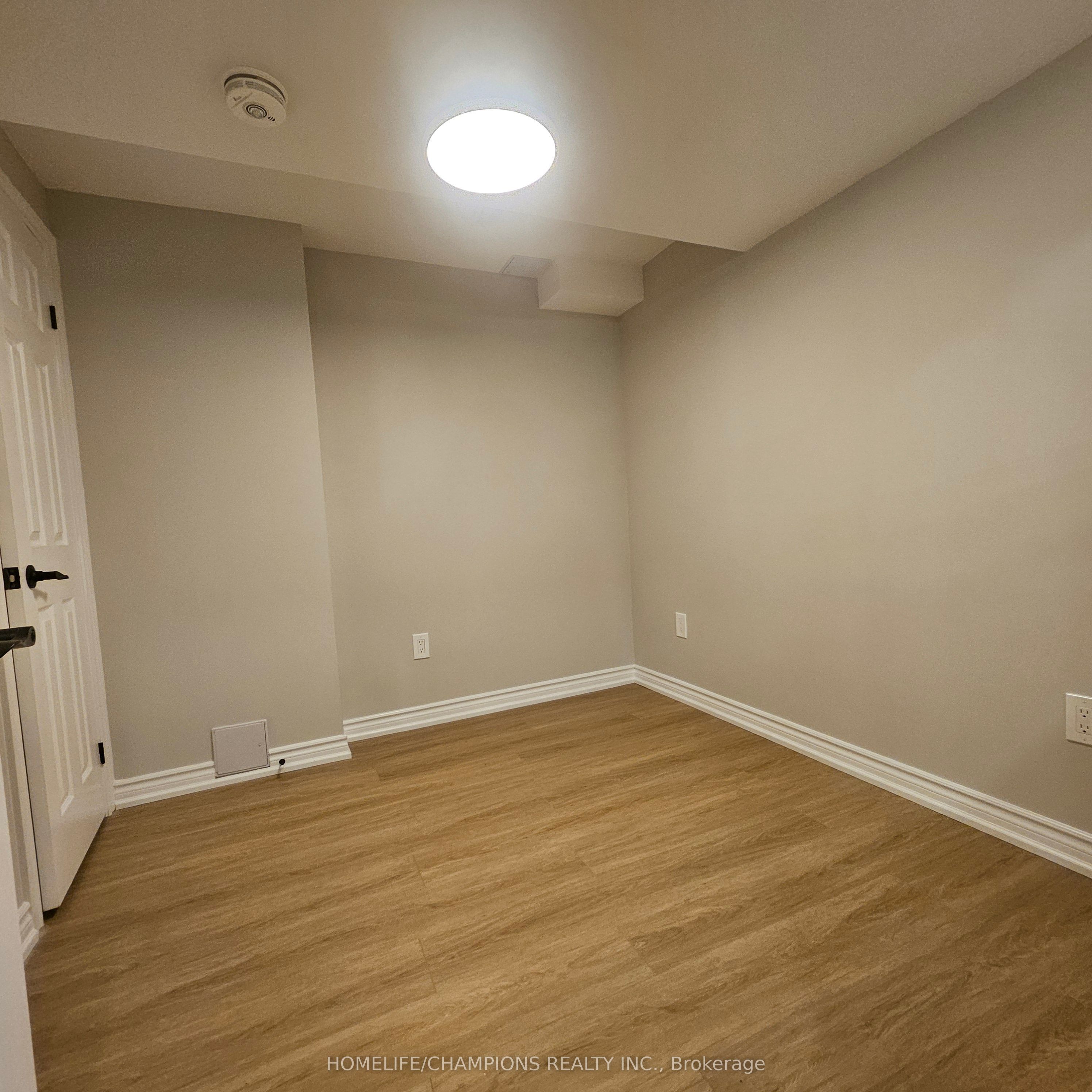 Unit BSMT - 79 Mantz Crescent, Whitby 2