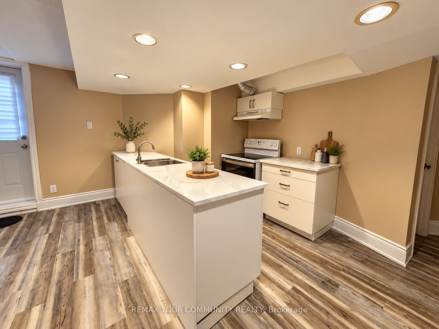Unit Bsmt - 17 Morden Crescent, Ajax 4