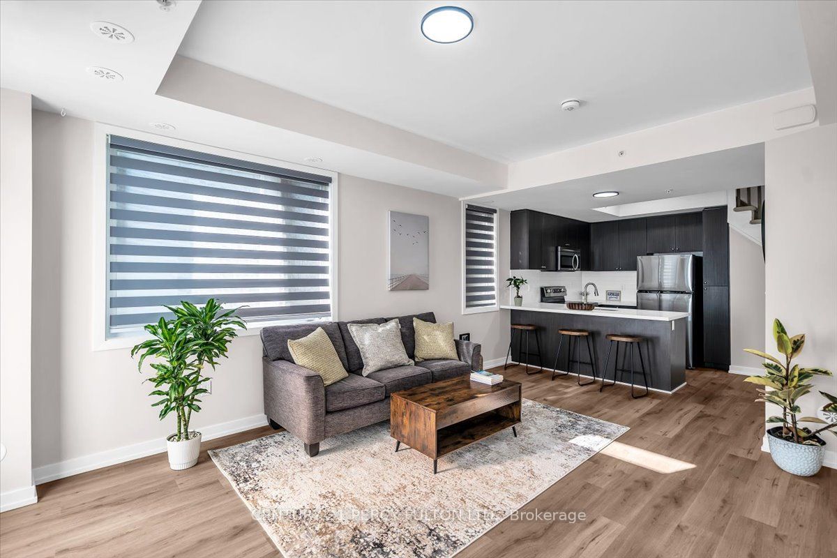 Unit 207 - 1555 Kingston Road Pickering On Road, Pickering 2