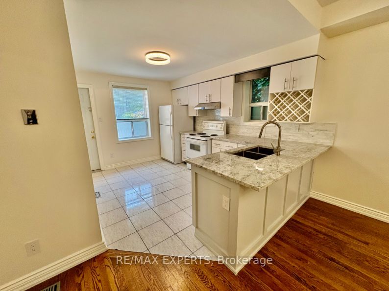 Unit MAIN - 721 Carlaw Avenue, Toronto 4