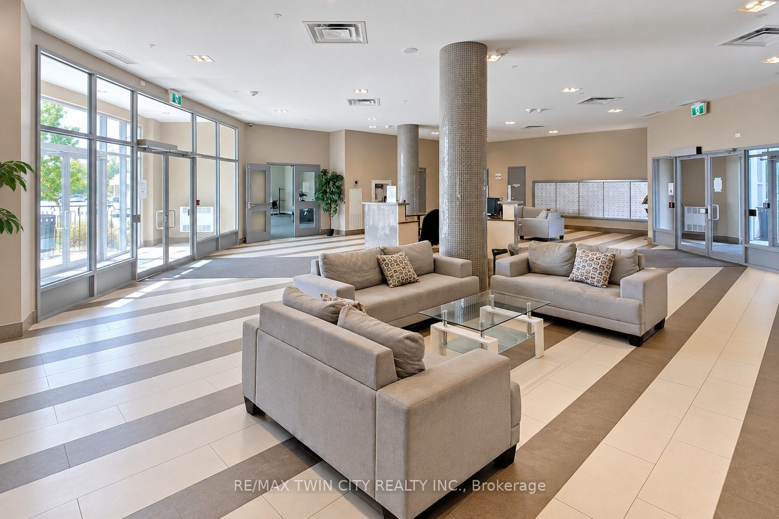 Unit 1206 - 2152 Lawrence Avenue E, Scarborough 4