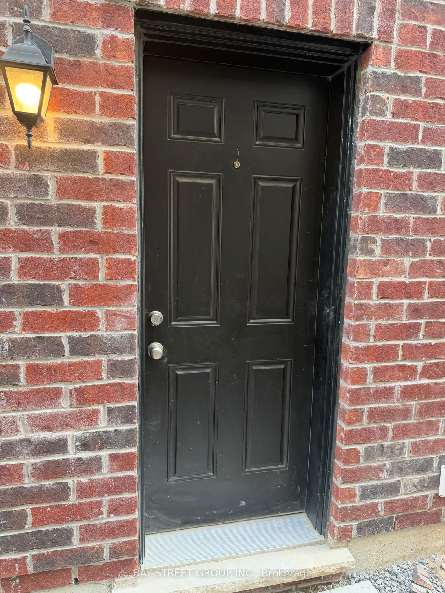 BASEMENT APPARTMENT - 2918 Scotch Pine Lane, Pickering, Ontario L1X0N9 ...