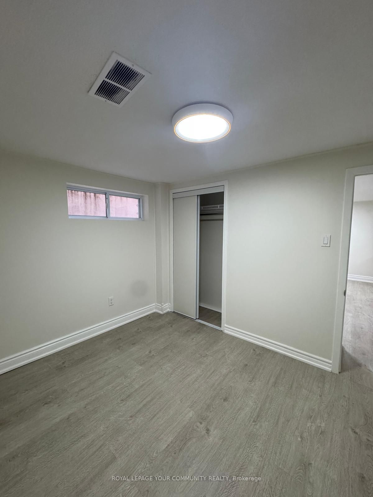 44 Royal Orchard Boulevard, Markham 3
