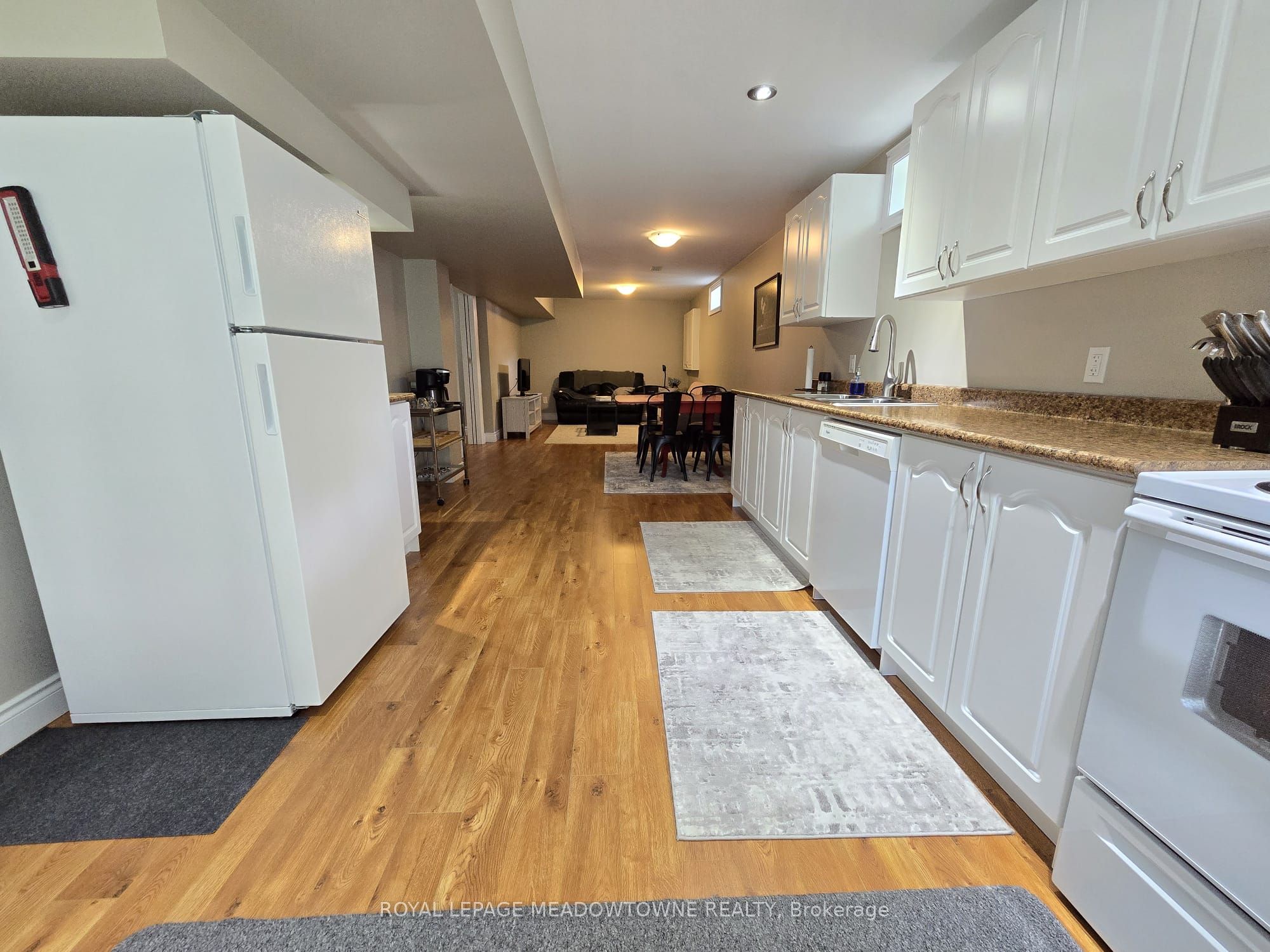 Unit Bsmt - 154 Maple Street, Uxbridge 4