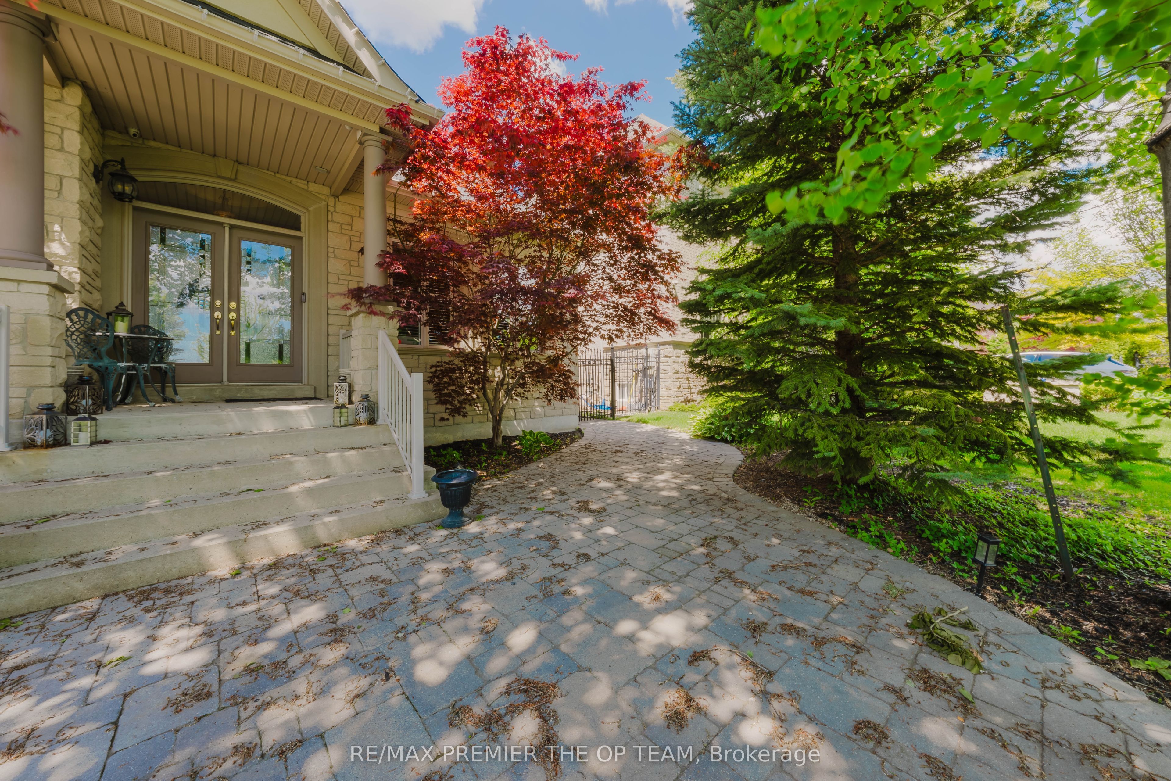 Unit Upper - 56 Park Ridge Drive, Vaughan 4