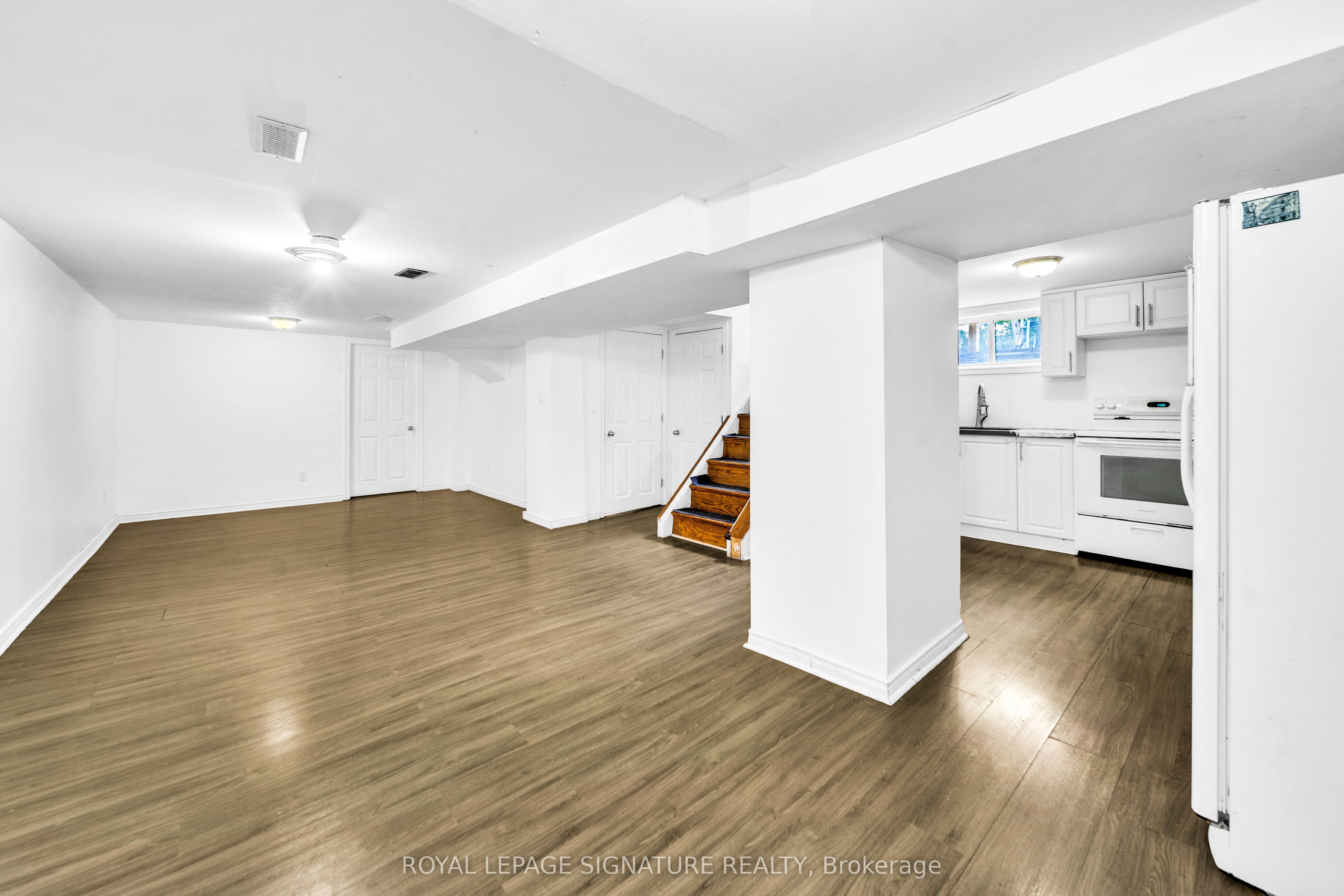 Unit Basement - 43 Parkside Drive, Newmarket 5