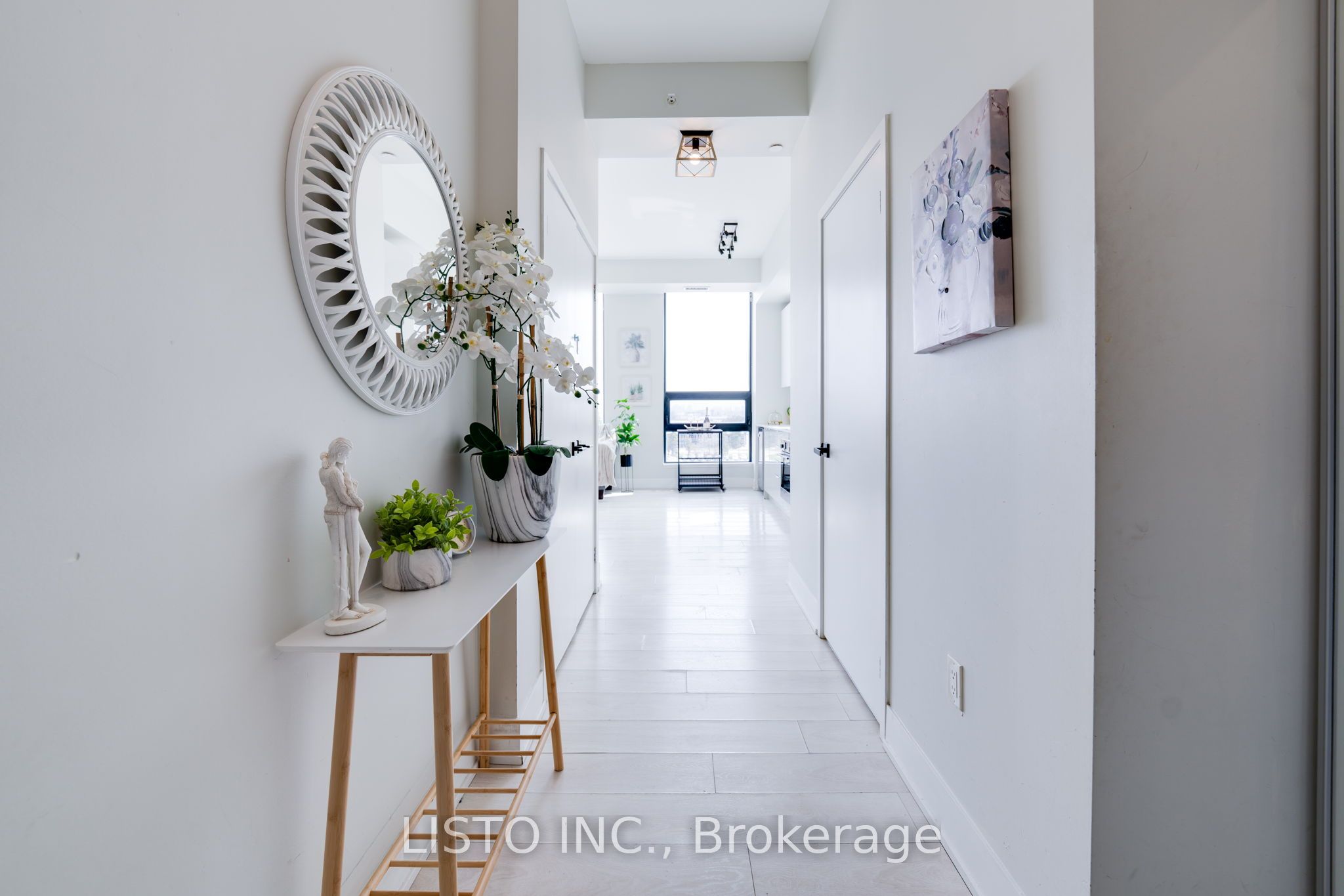 Unit 523E - 2908 Highway 7 Road, Vaughan 4