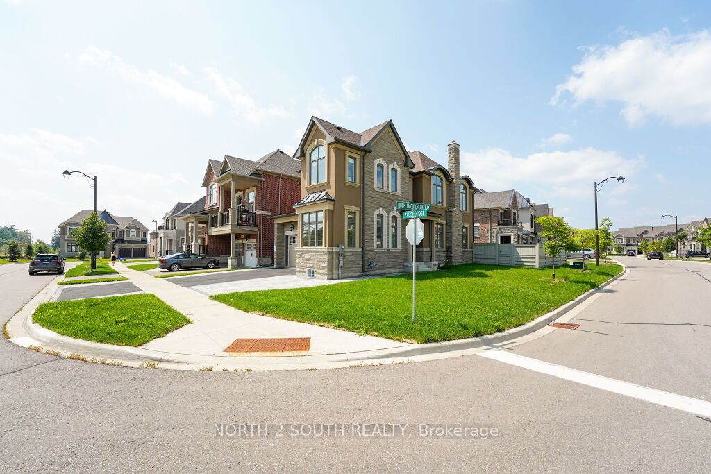 Unit Bsmt - 157 Faust Ridge, Vaughan 3