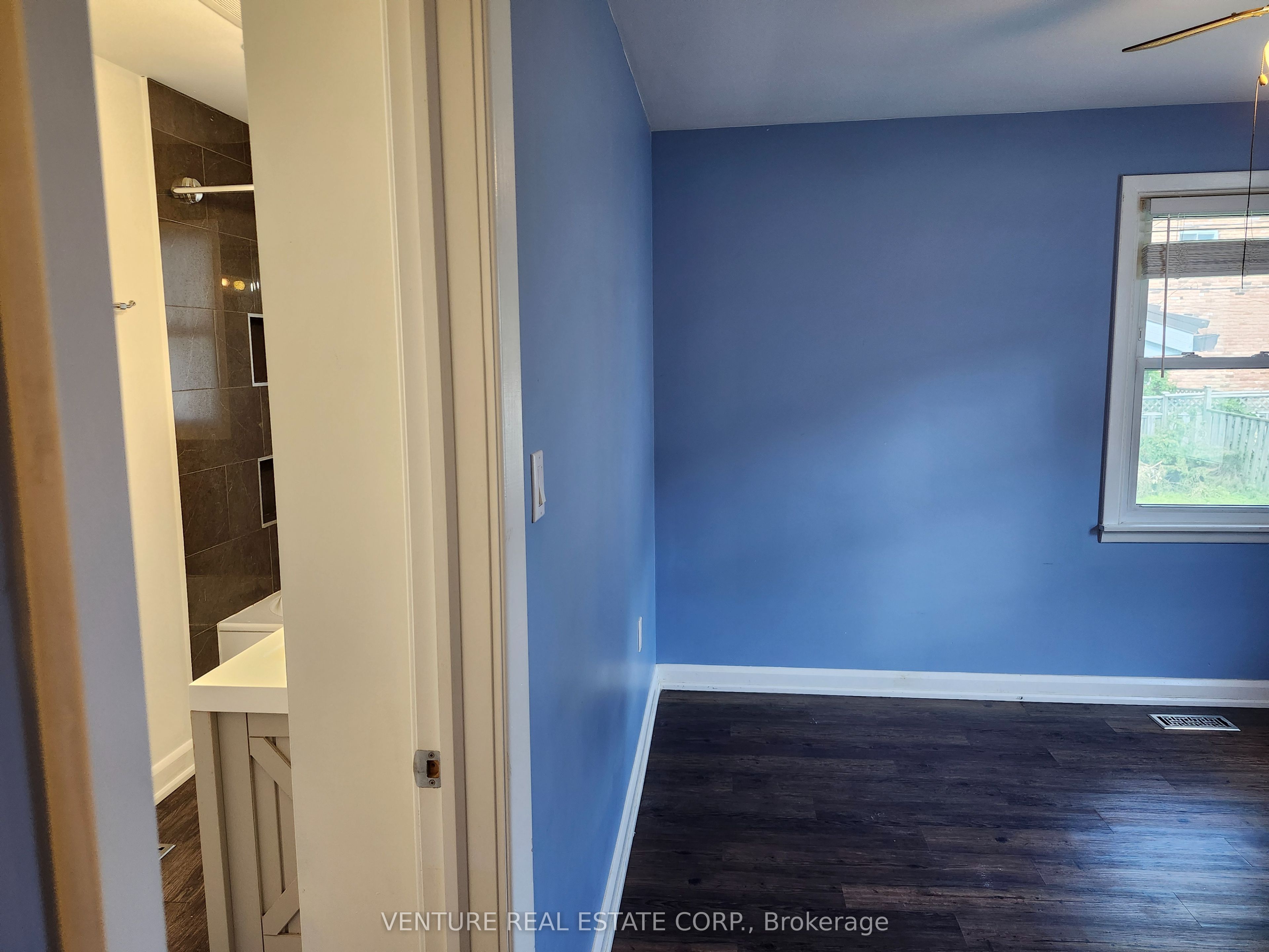 6 Sullivan Drive, New Tecumseth 5