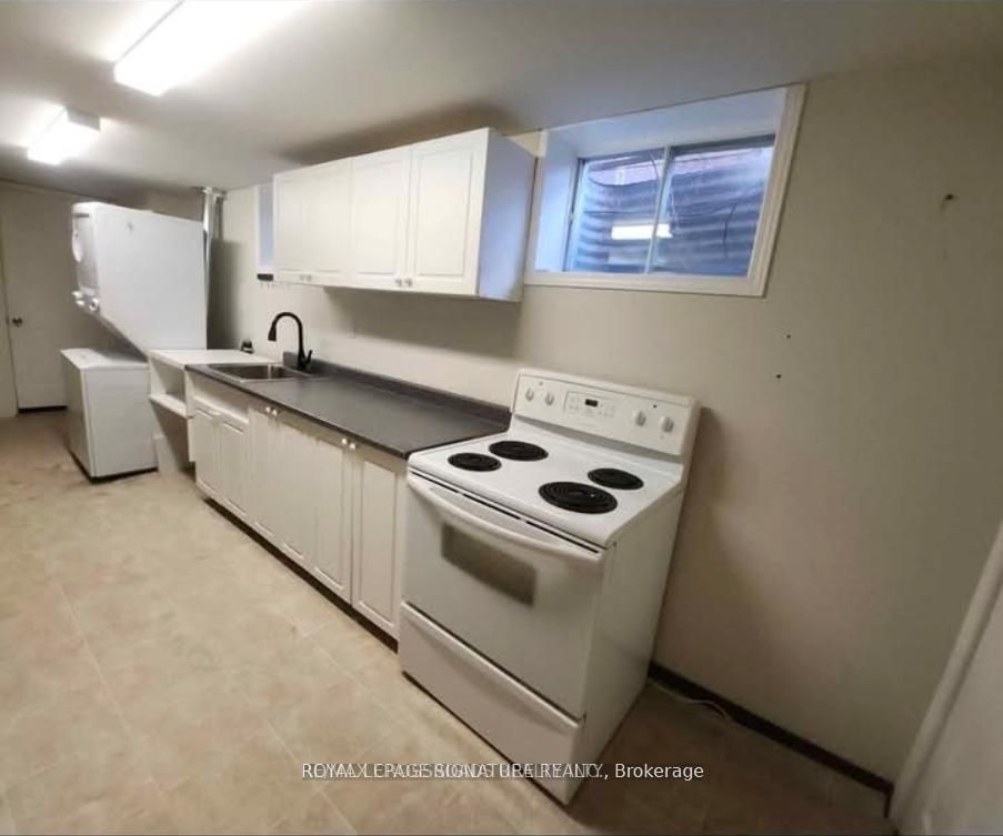 Unit Bsmt - 304 Orsi Avenue, Bradford West Gwillimbury 4