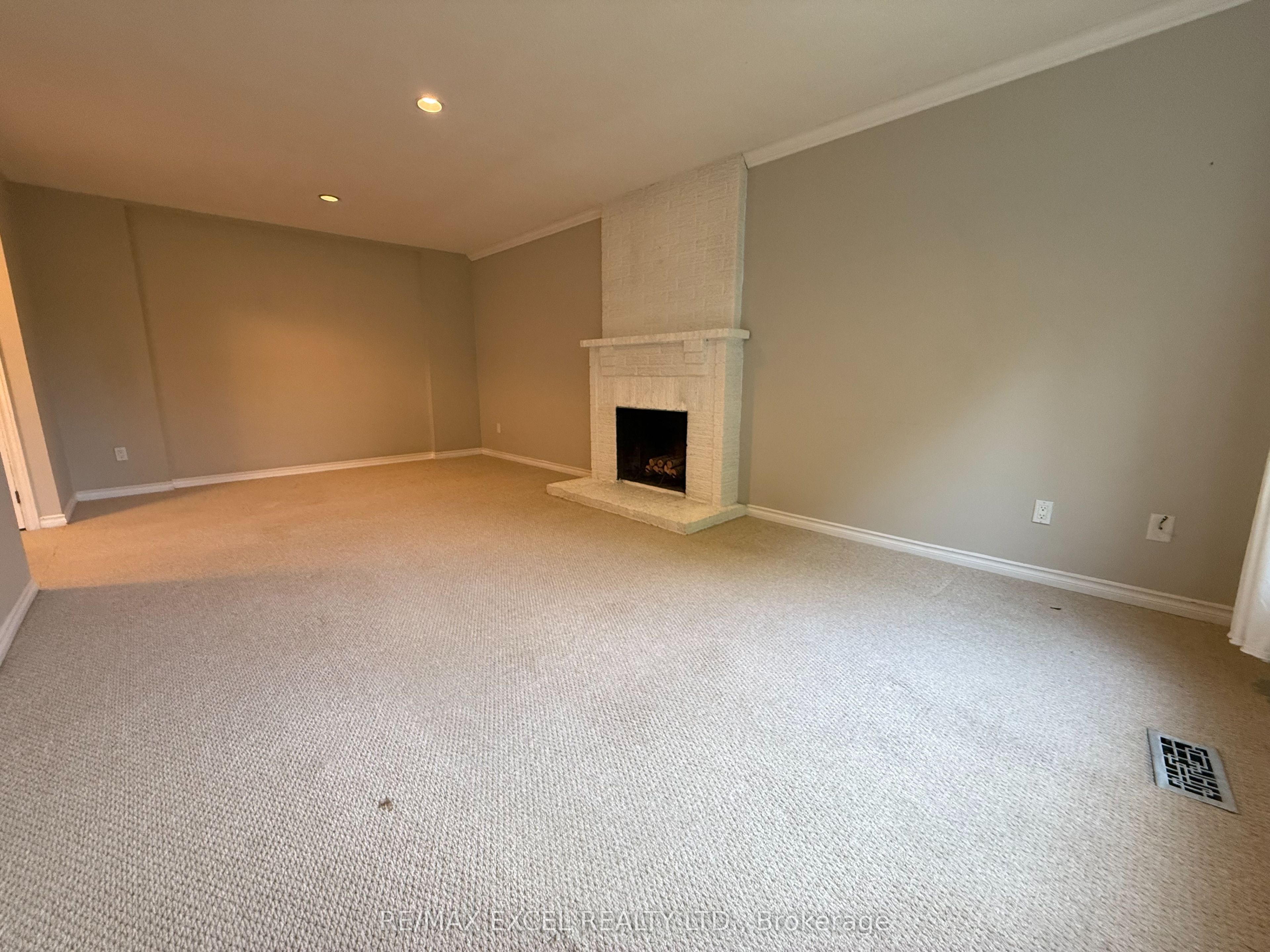 Unit Lower - 197 Lancaster Avenue, Newmarket 3
