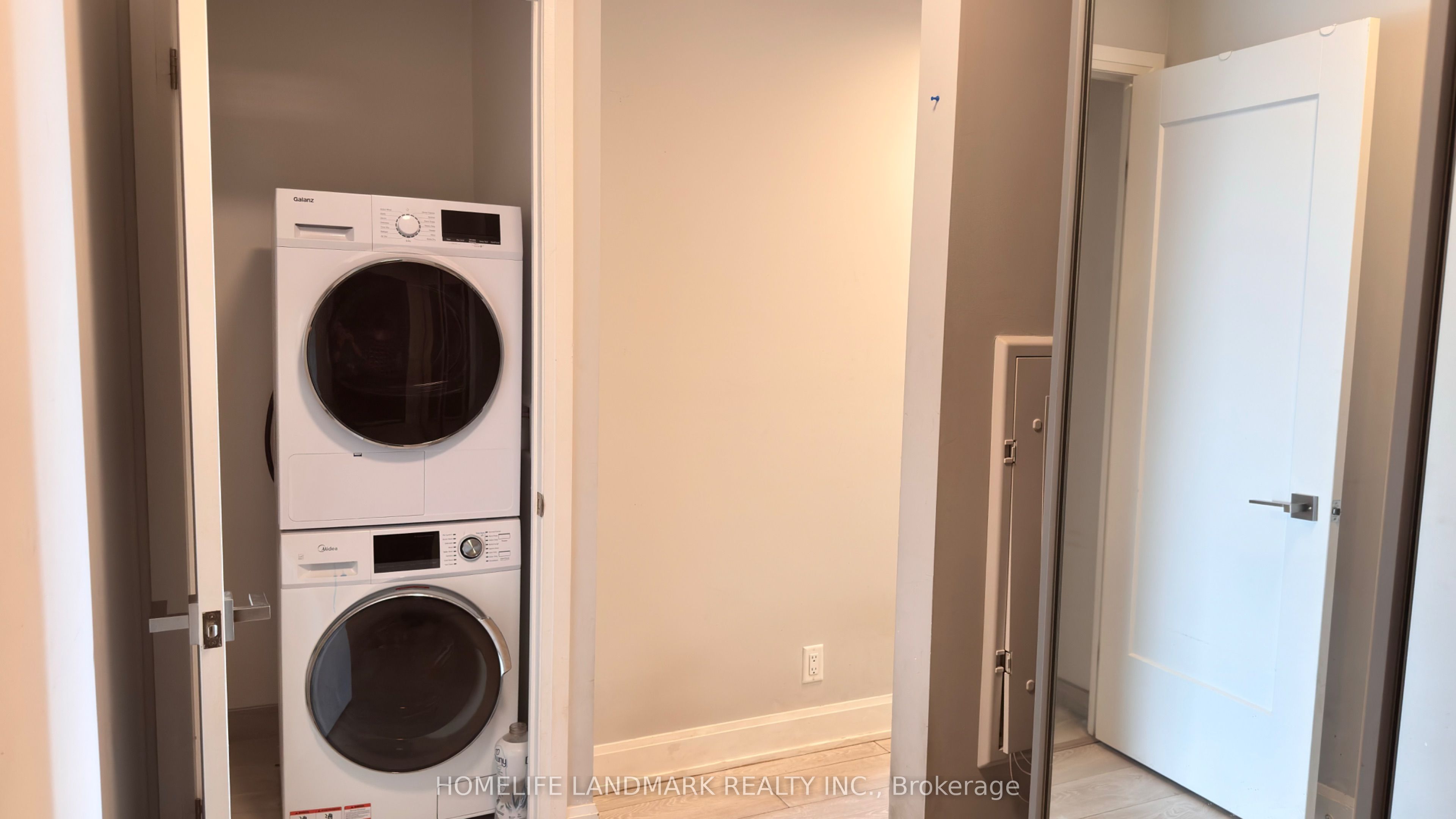 Unit 1906 - 38 Water Walk Drive, Markham 4