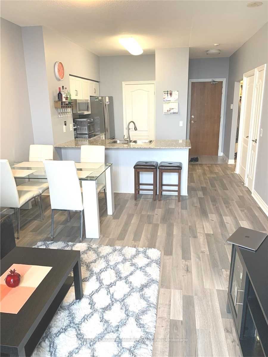 Unit Ph05 - 50 Disera Drive, Vaughan 4