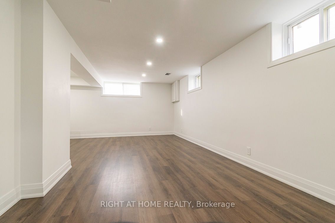 Unit Bsmt - 186 Driscoll Road, Richmond Hill 4