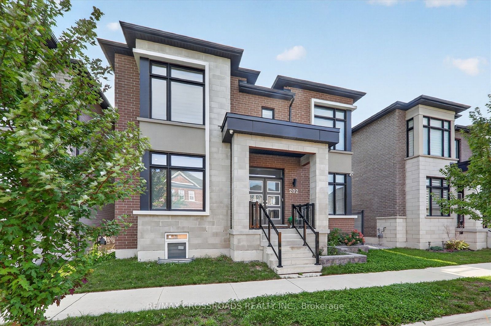 Unit Main and 2nd foloor - 202 Webb Street, Markham 2