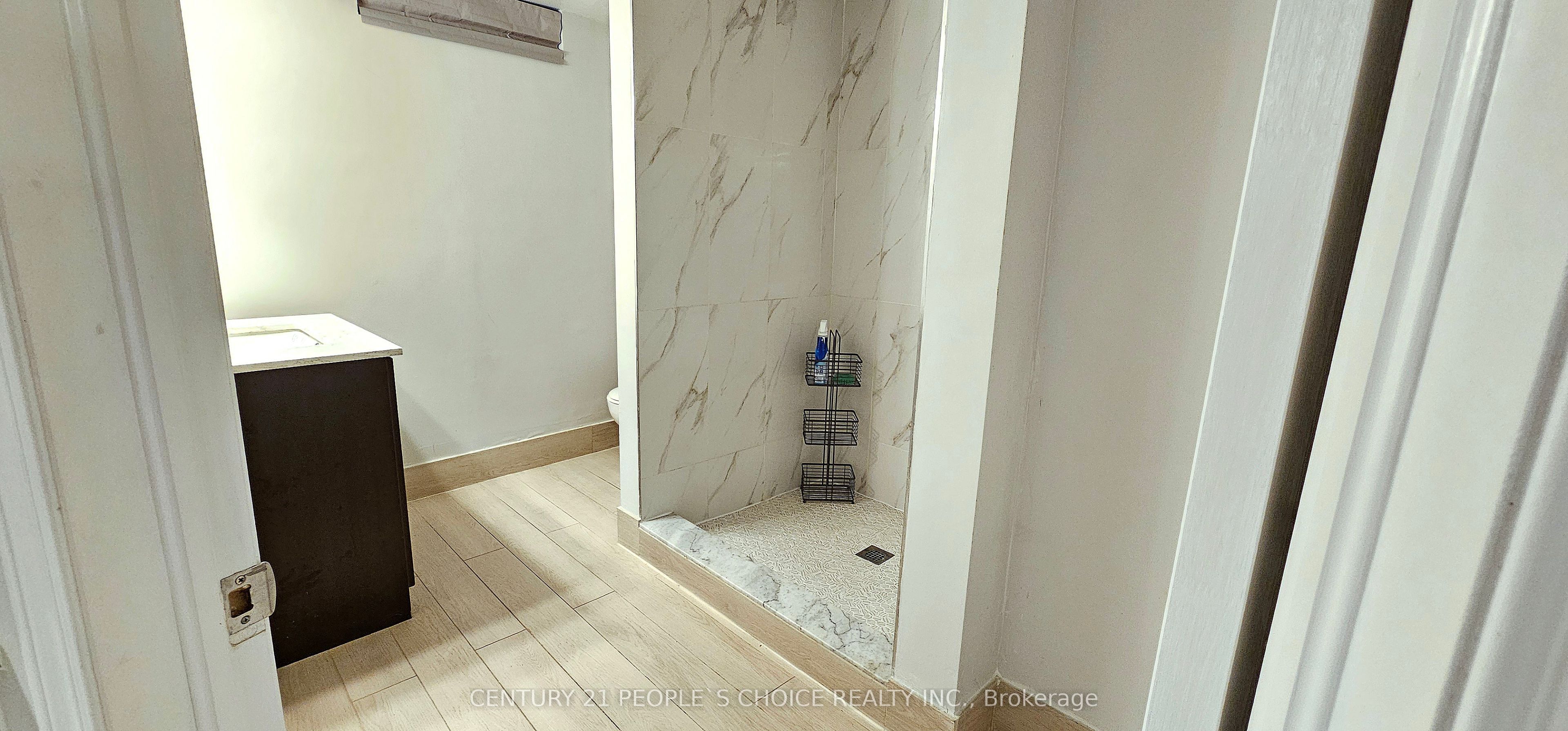 Unit Bsmt - 43 Ramblewood Lane, Vaughan 4