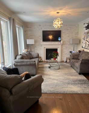 Unit Main & Upper - 108 Sharpe Crescent, New Tecumseth 4