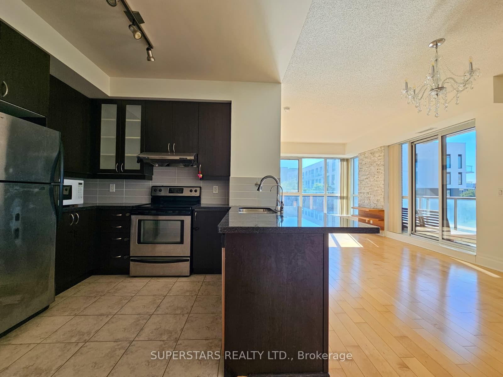 Unit 509 - 1 Upper Duke Crescent, Markham 3