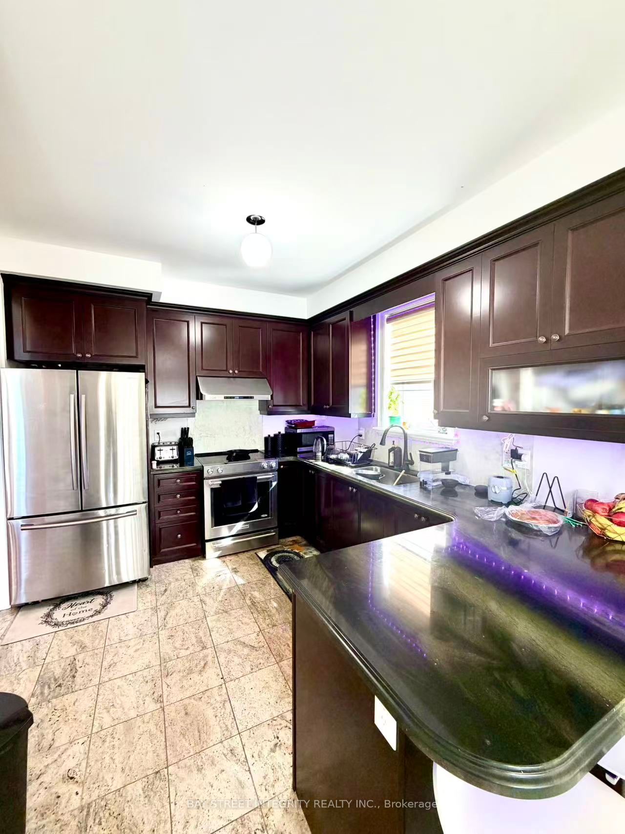 Unit Main - 60 Caria Court, Vaughan 2