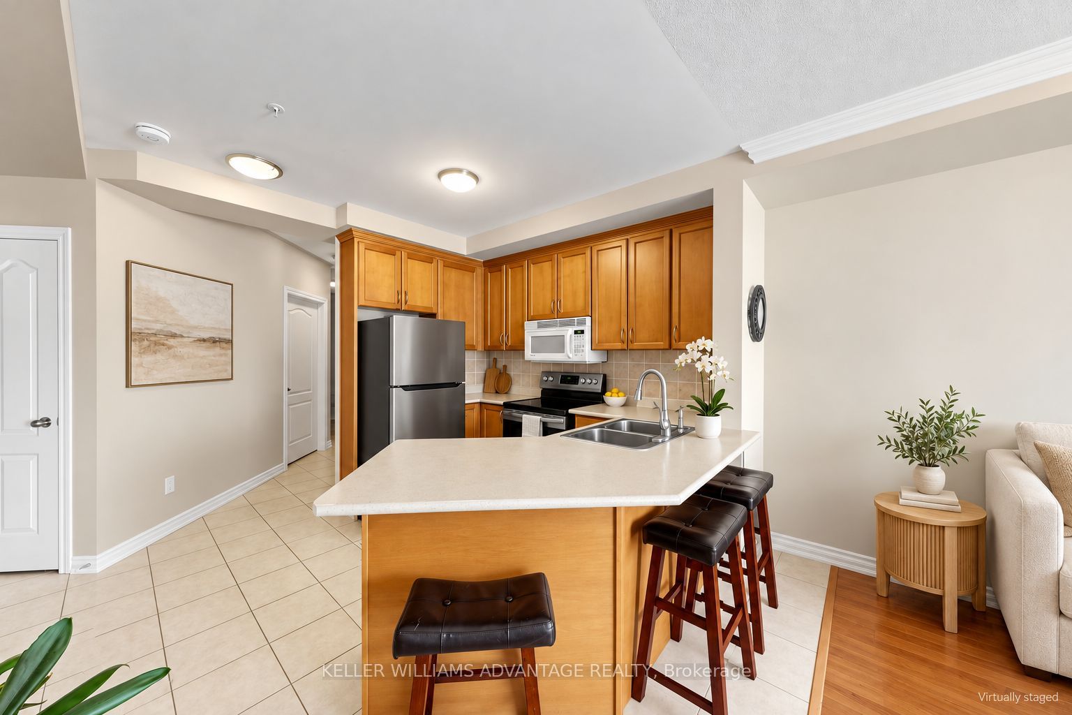 Unit 407 - 112 Simcoe Road, Bradford West Gwillimbury 4