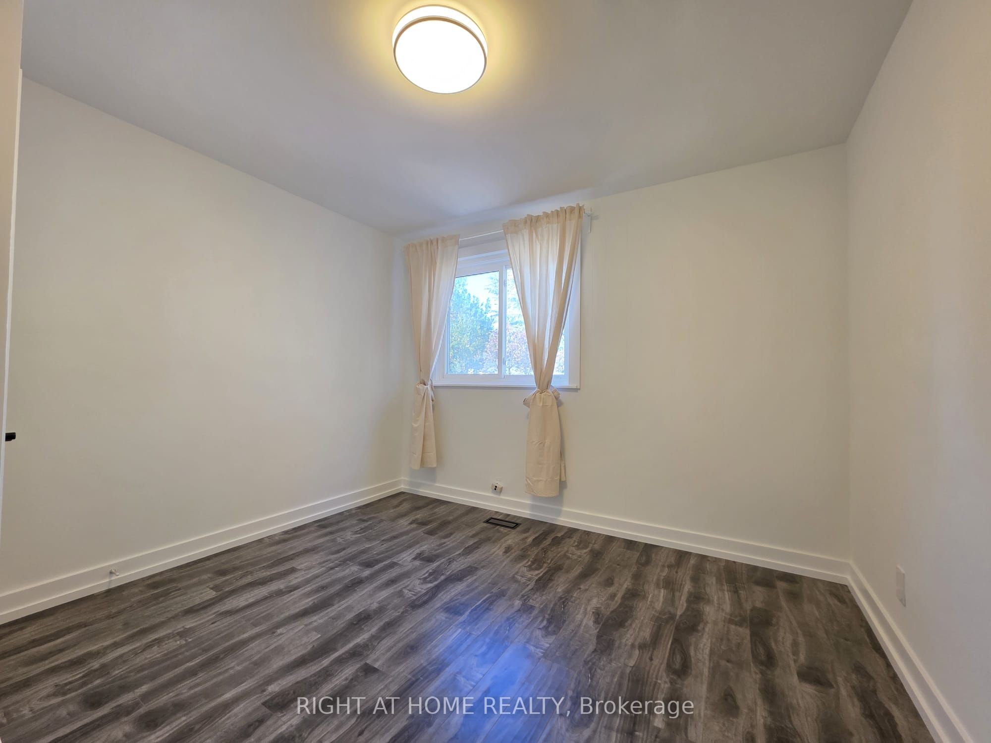 274 Mcconvey Drive, Richmond Hill 5