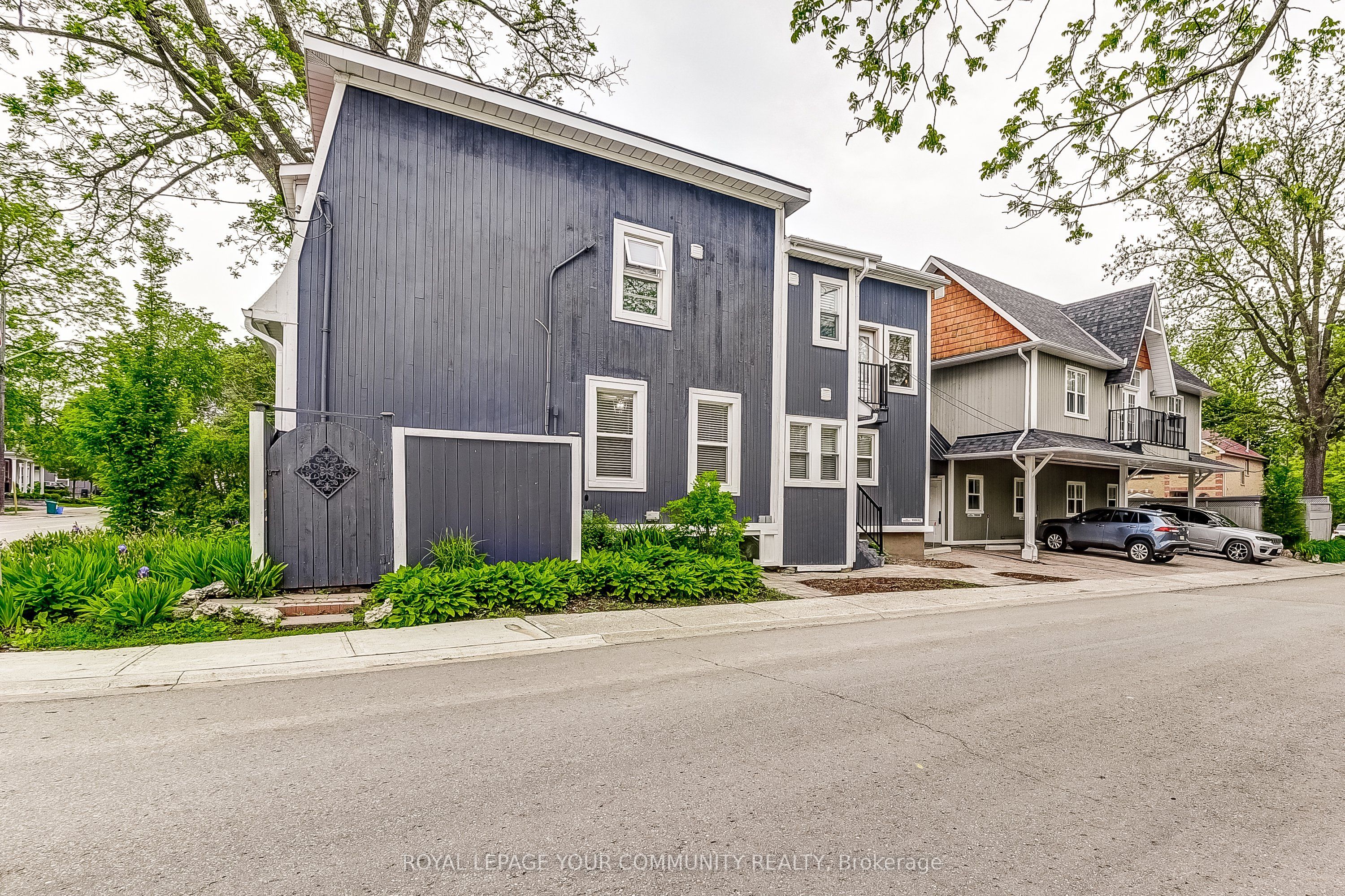 Unit A - 23-A Washington Street, Markham 2