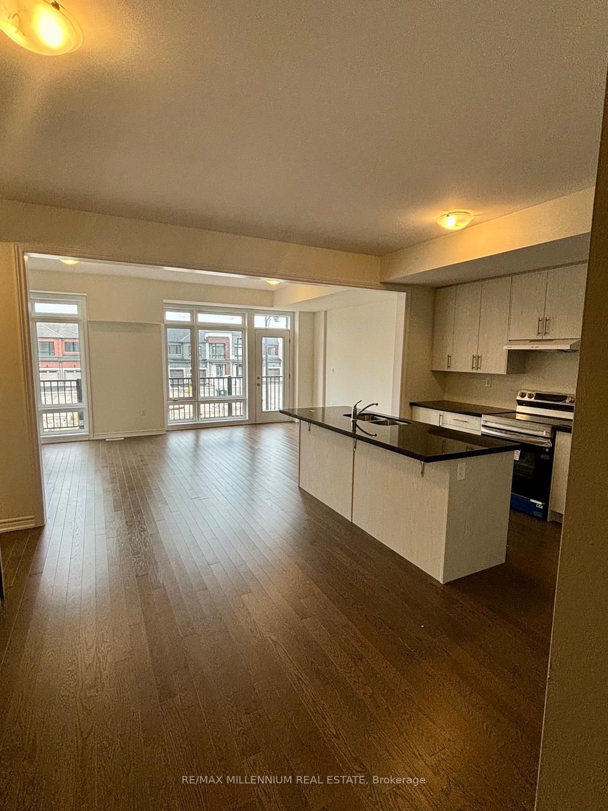 39 Griffith Street, Aurora 5