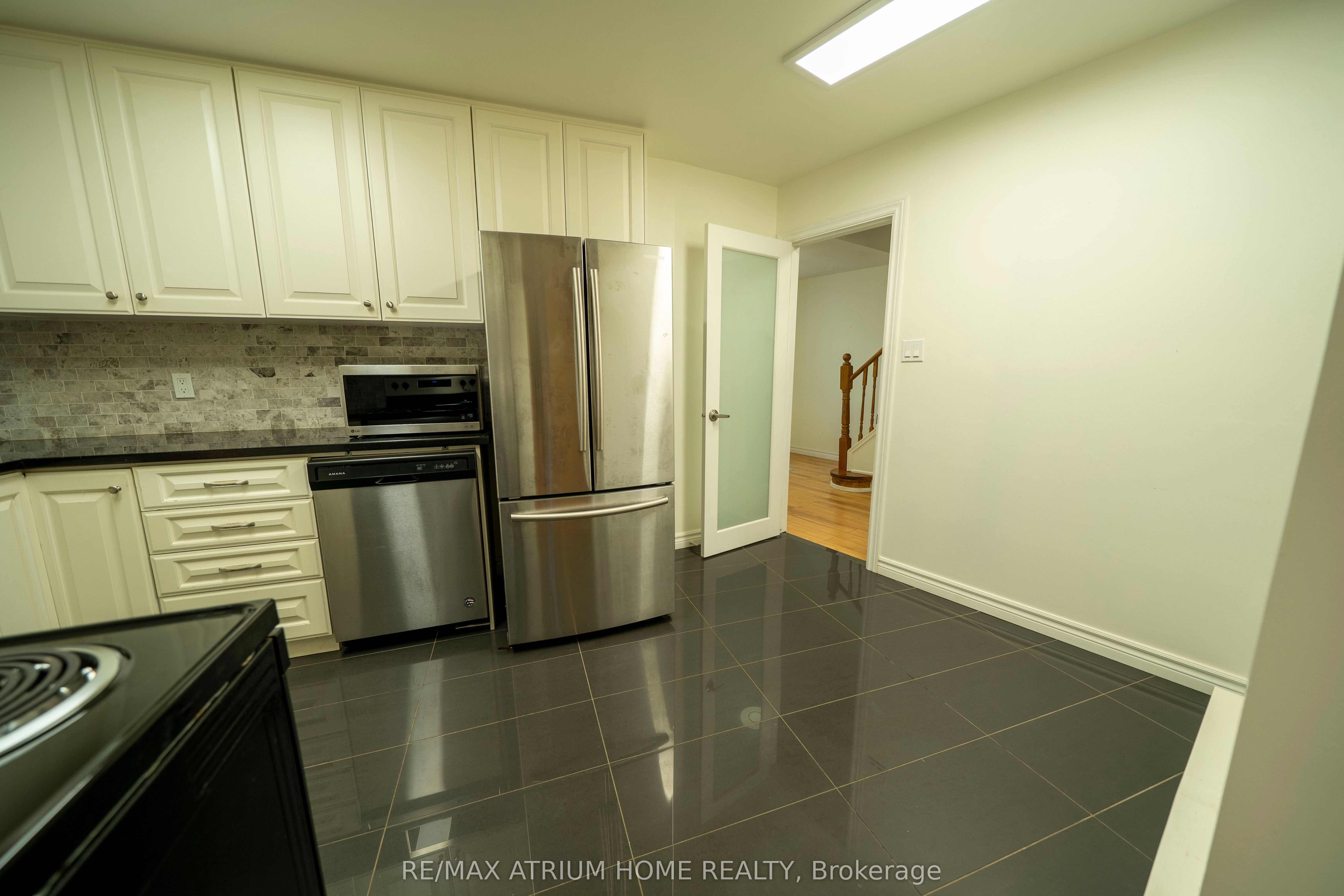 38 Reith Way, Markham 5