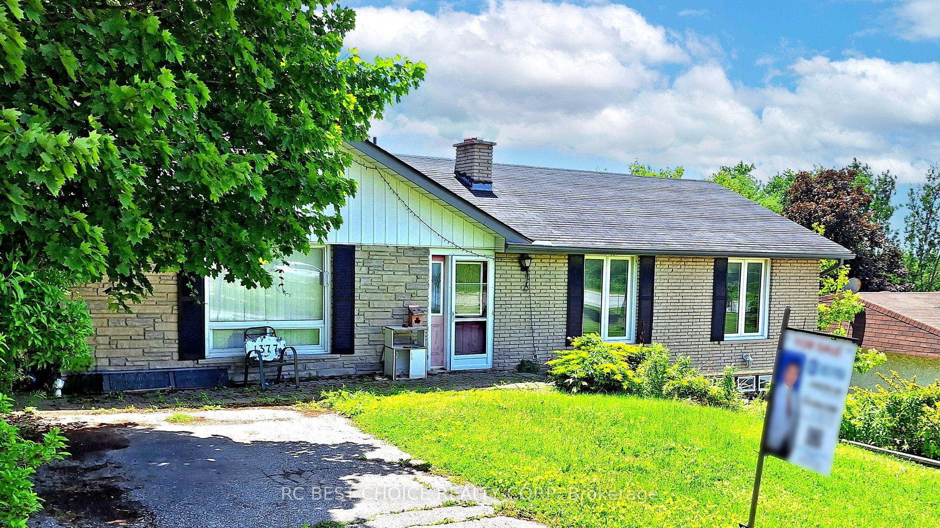 1377 old green Lane E, East Gwillimbury, Ontario L9N0L8 Sold History