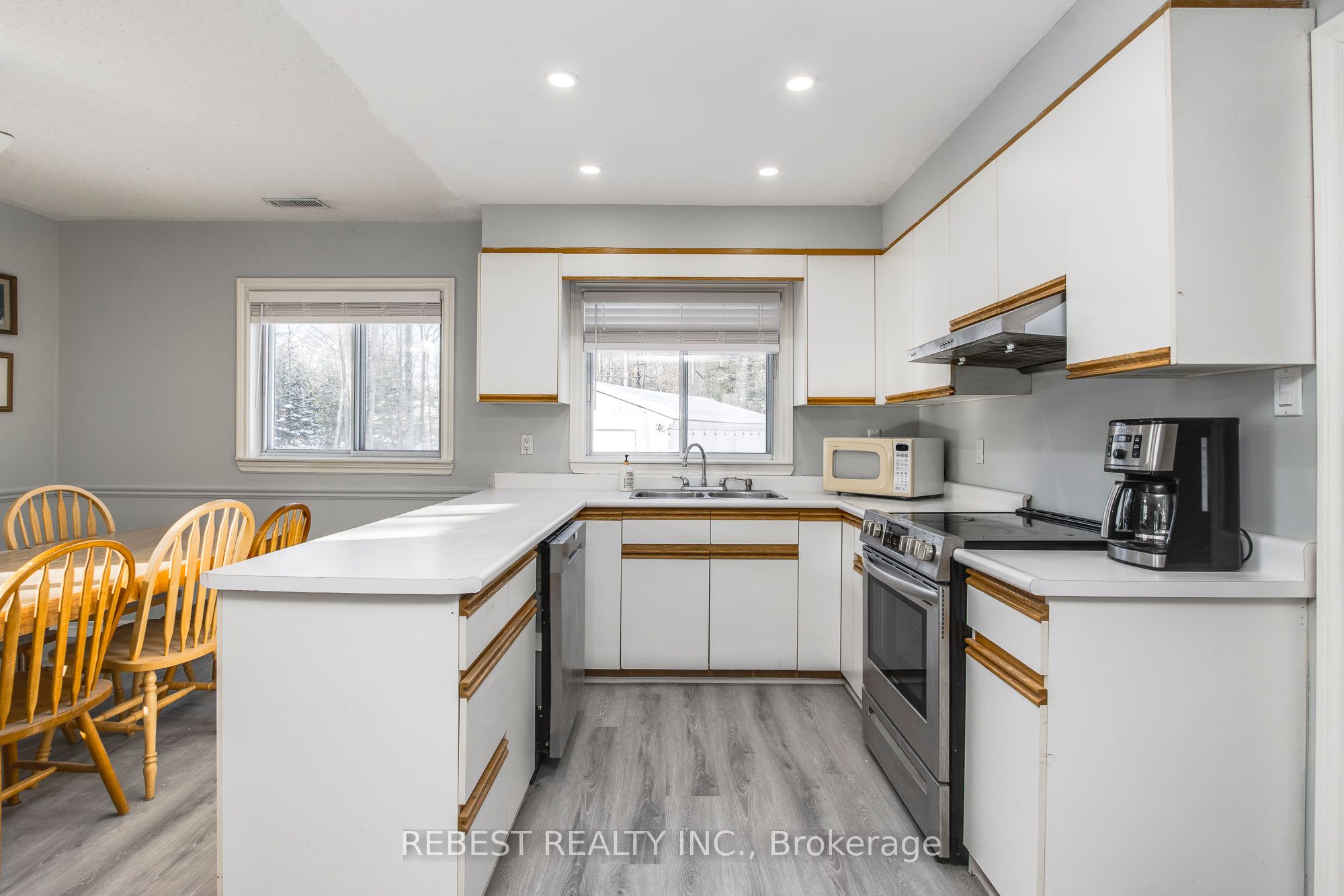 Unit B - 910 Concession Rd 17 W, Tiny 3