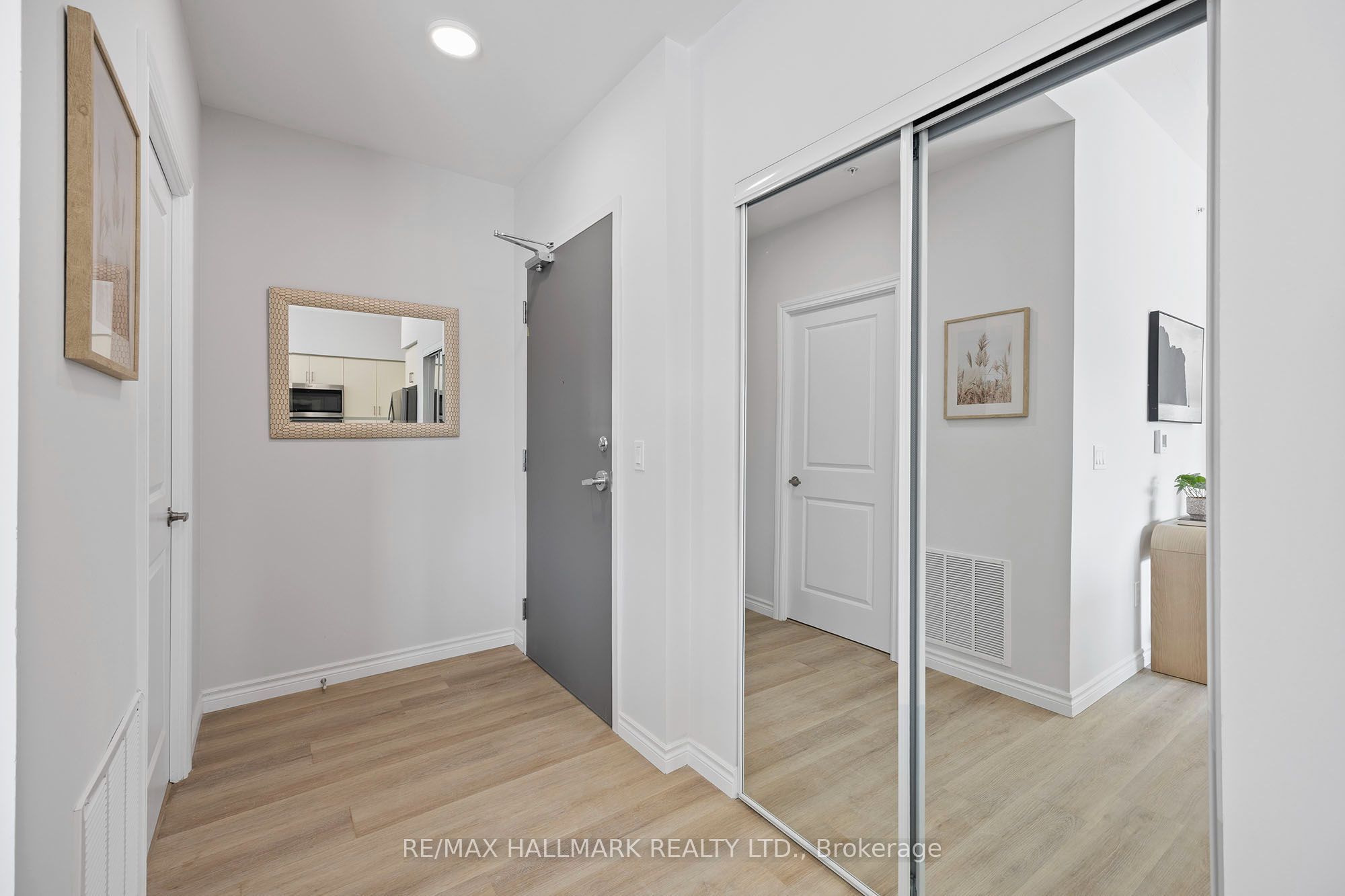 Unit 430 - 70 Dean Avenue, Barrie 2