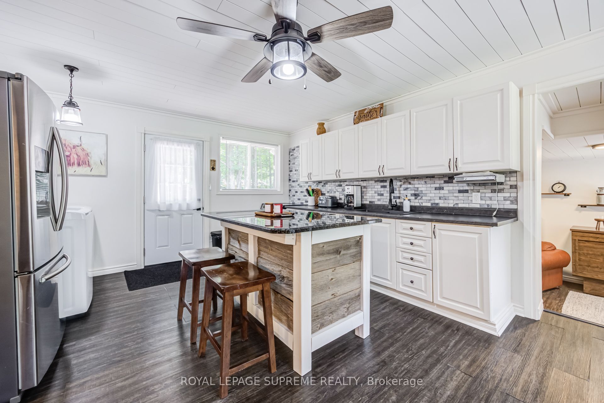114 Desroches Trail, Tiny 5