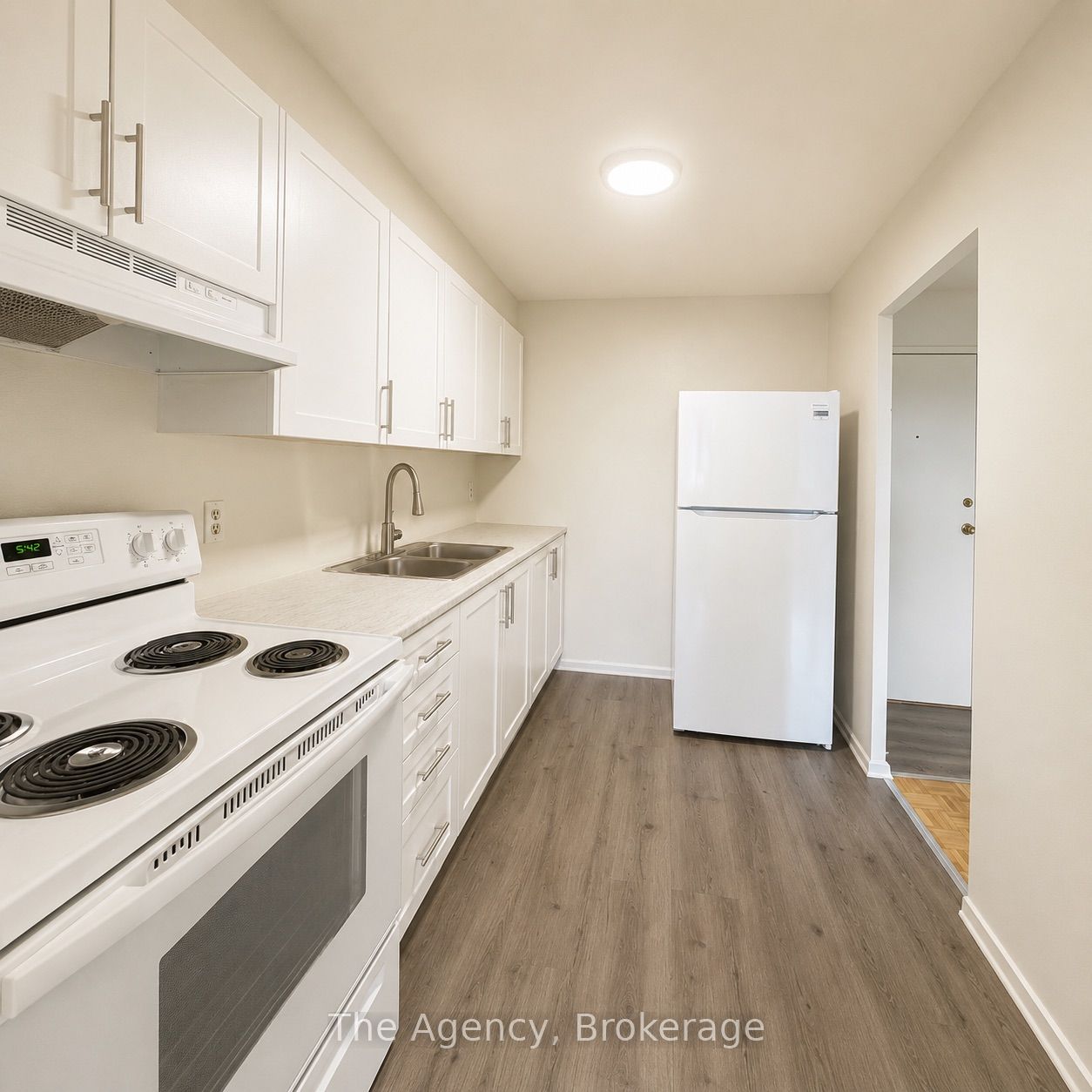 Unit 303 - 550 King Street, Midland 5