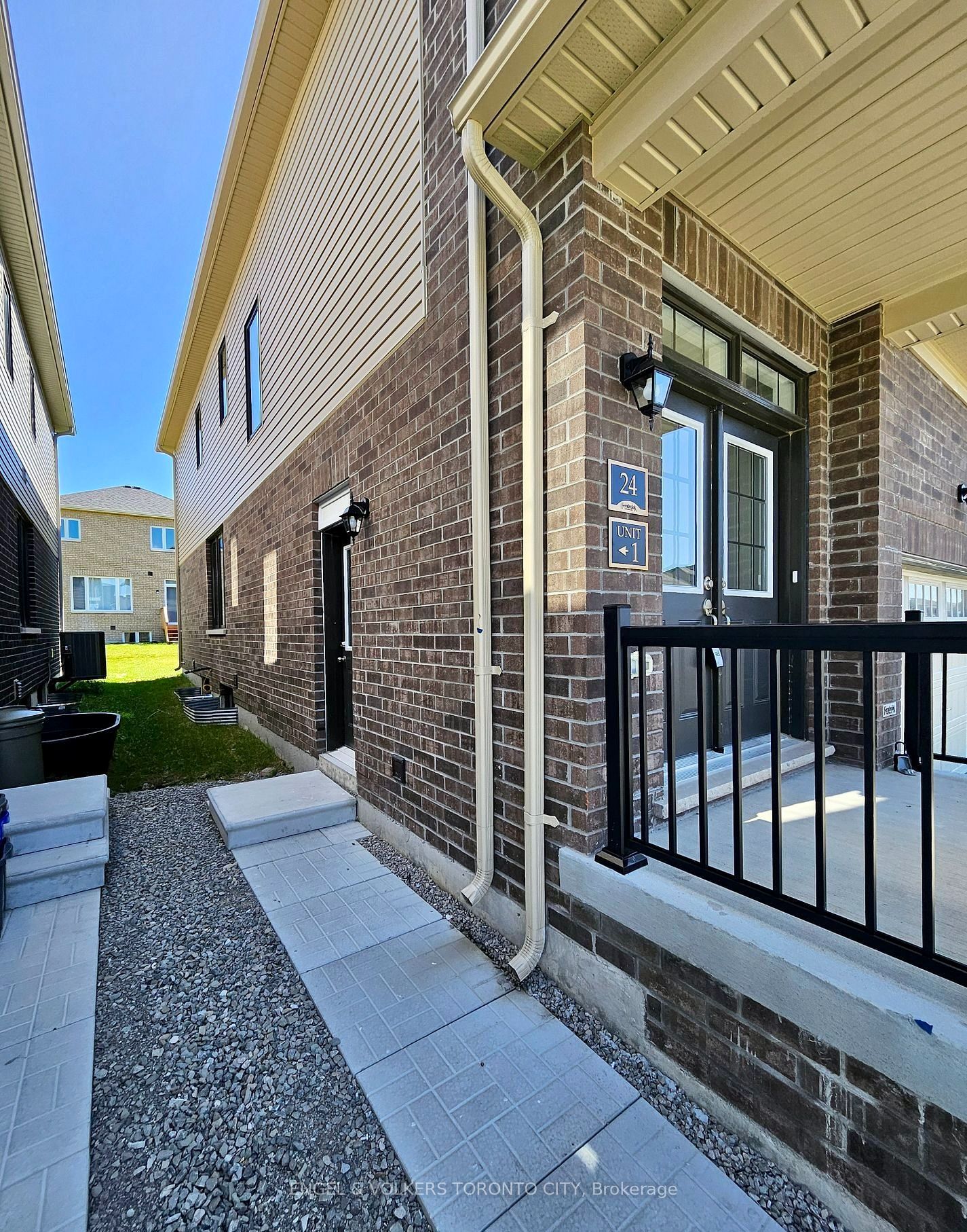 Unit Bsmt - 24 Ludlow Drive, Barrie 2